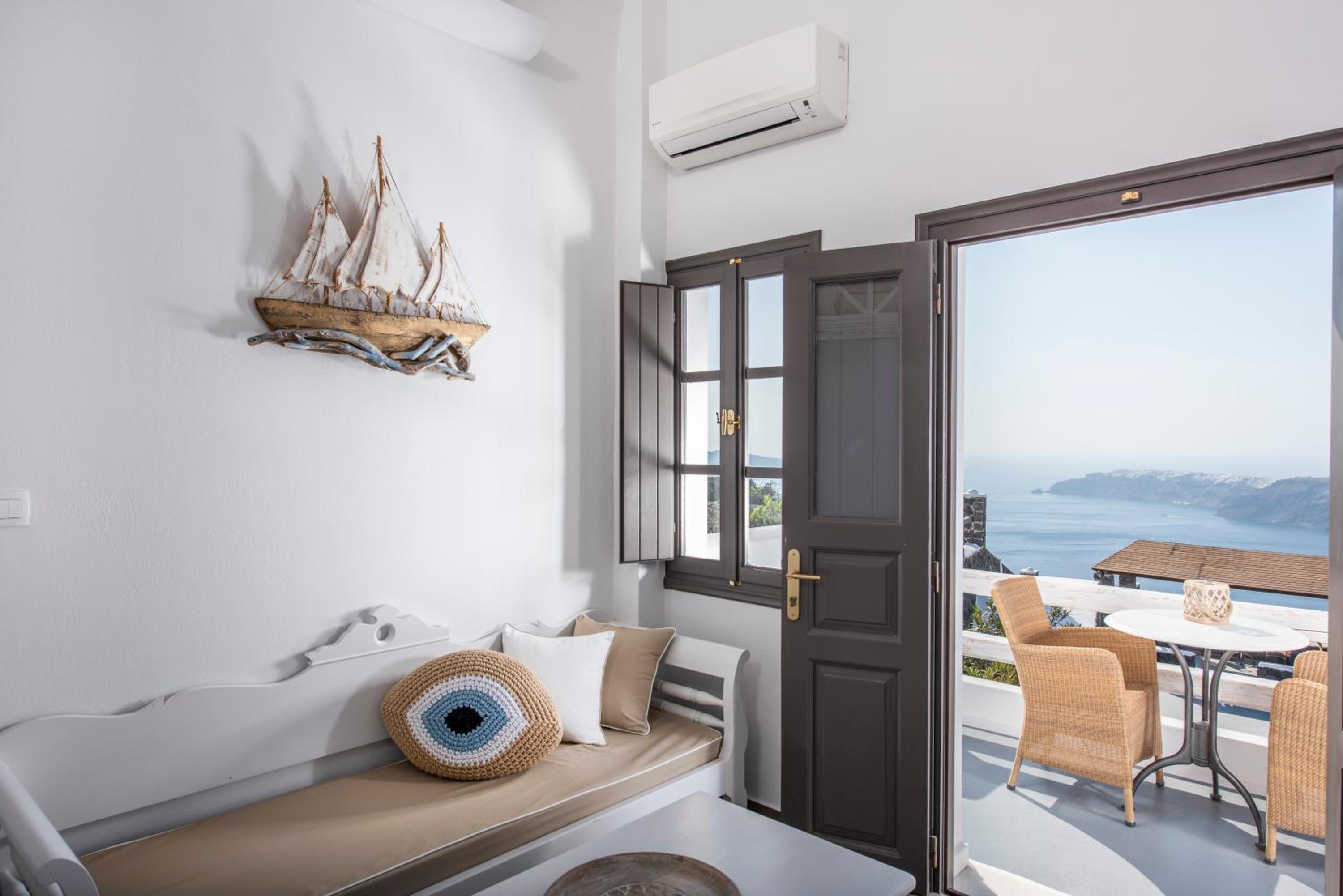 Honeymoon Suite photo 2