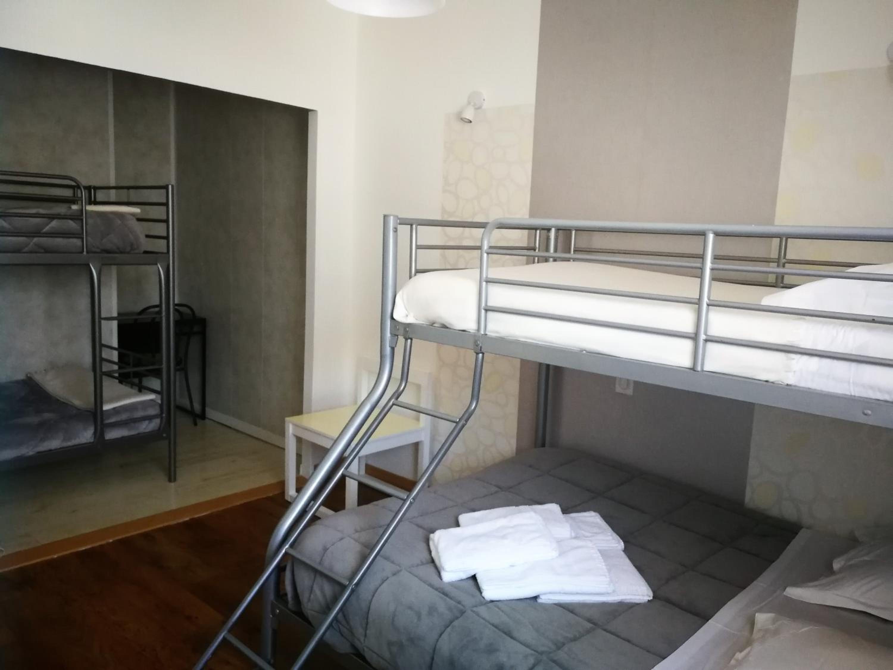 Quintuple Room photo 3
