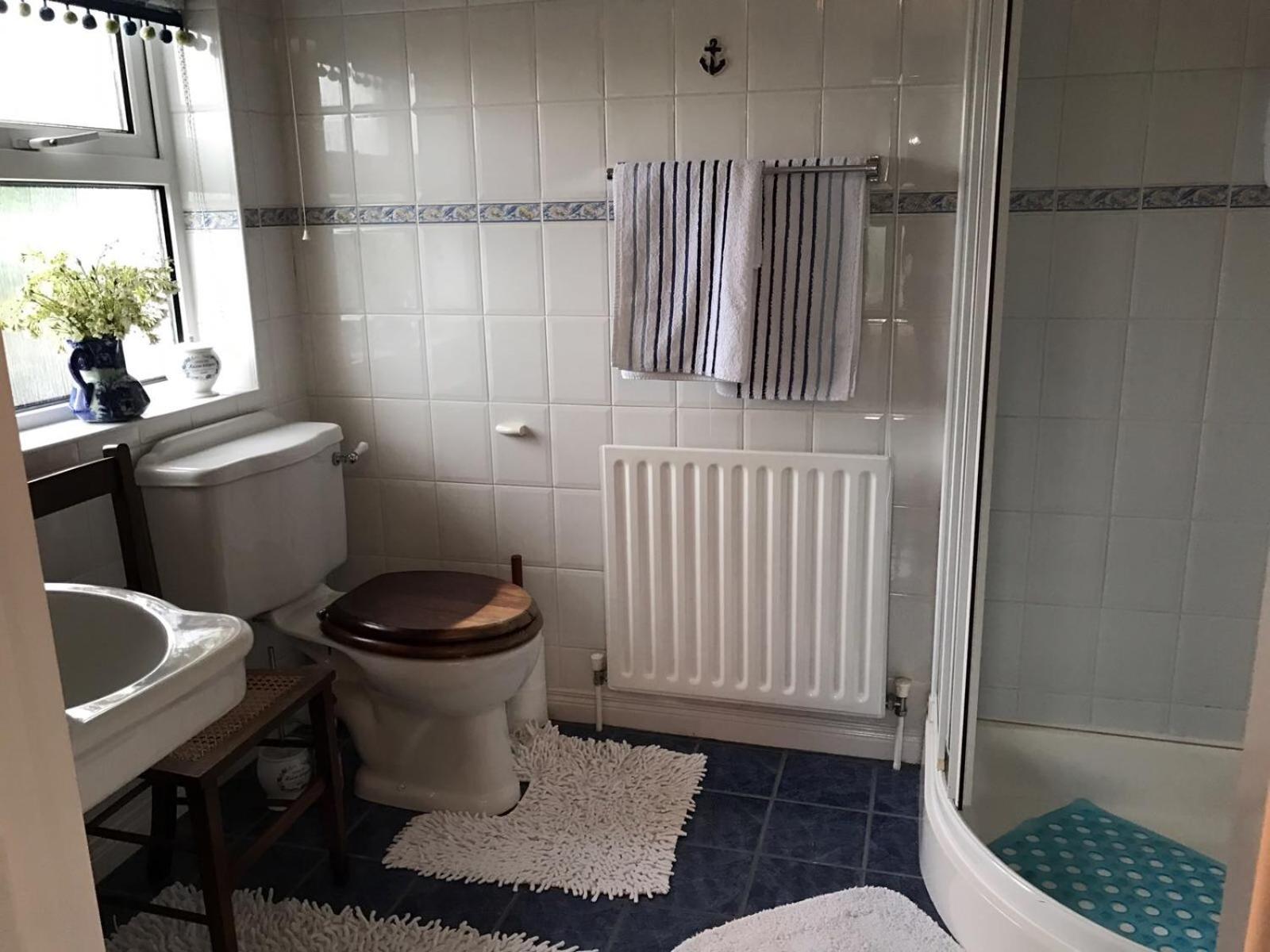 Large Double or Twin Room photo 3