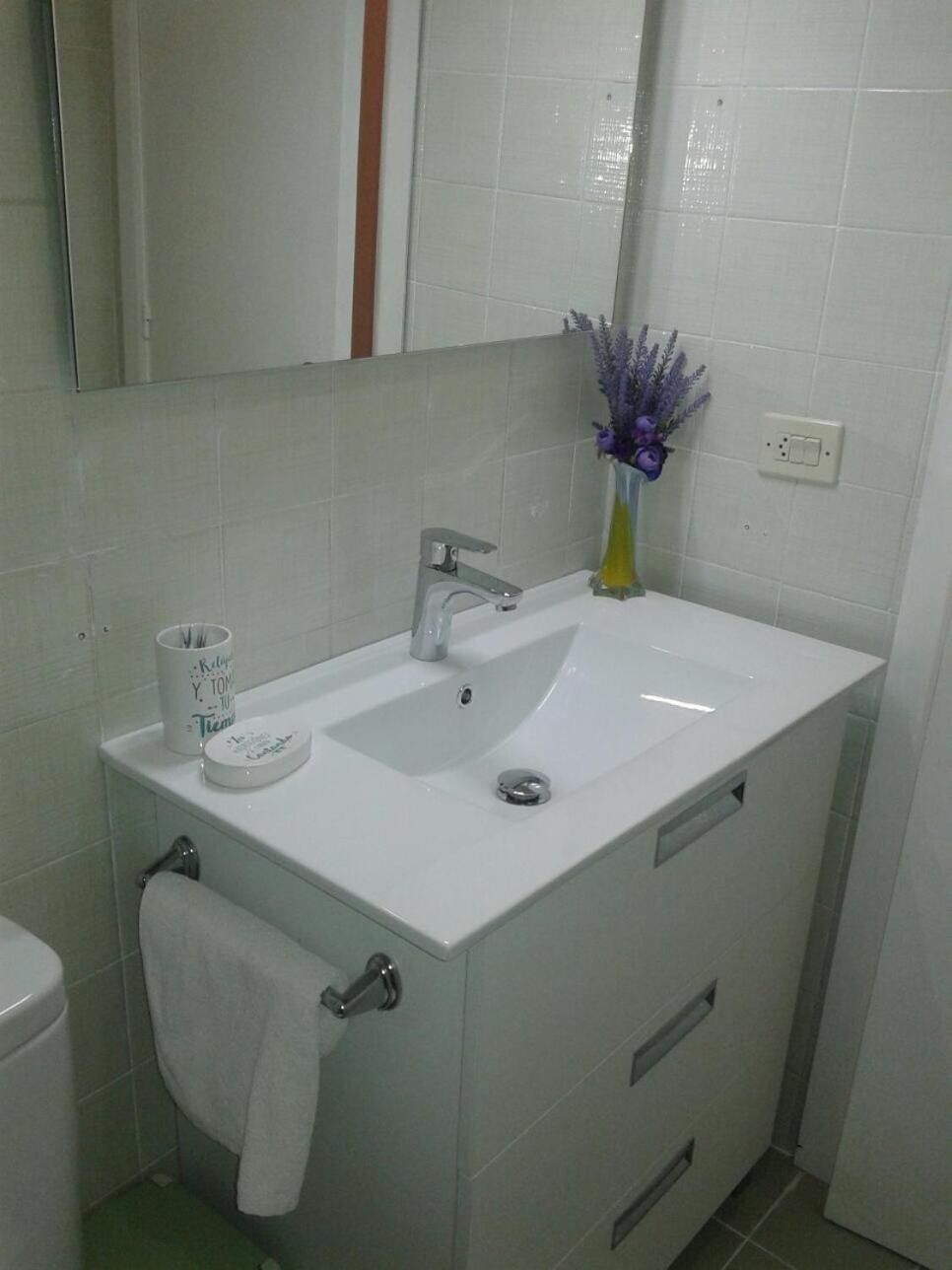 Apartment with Sea View - Photo 3