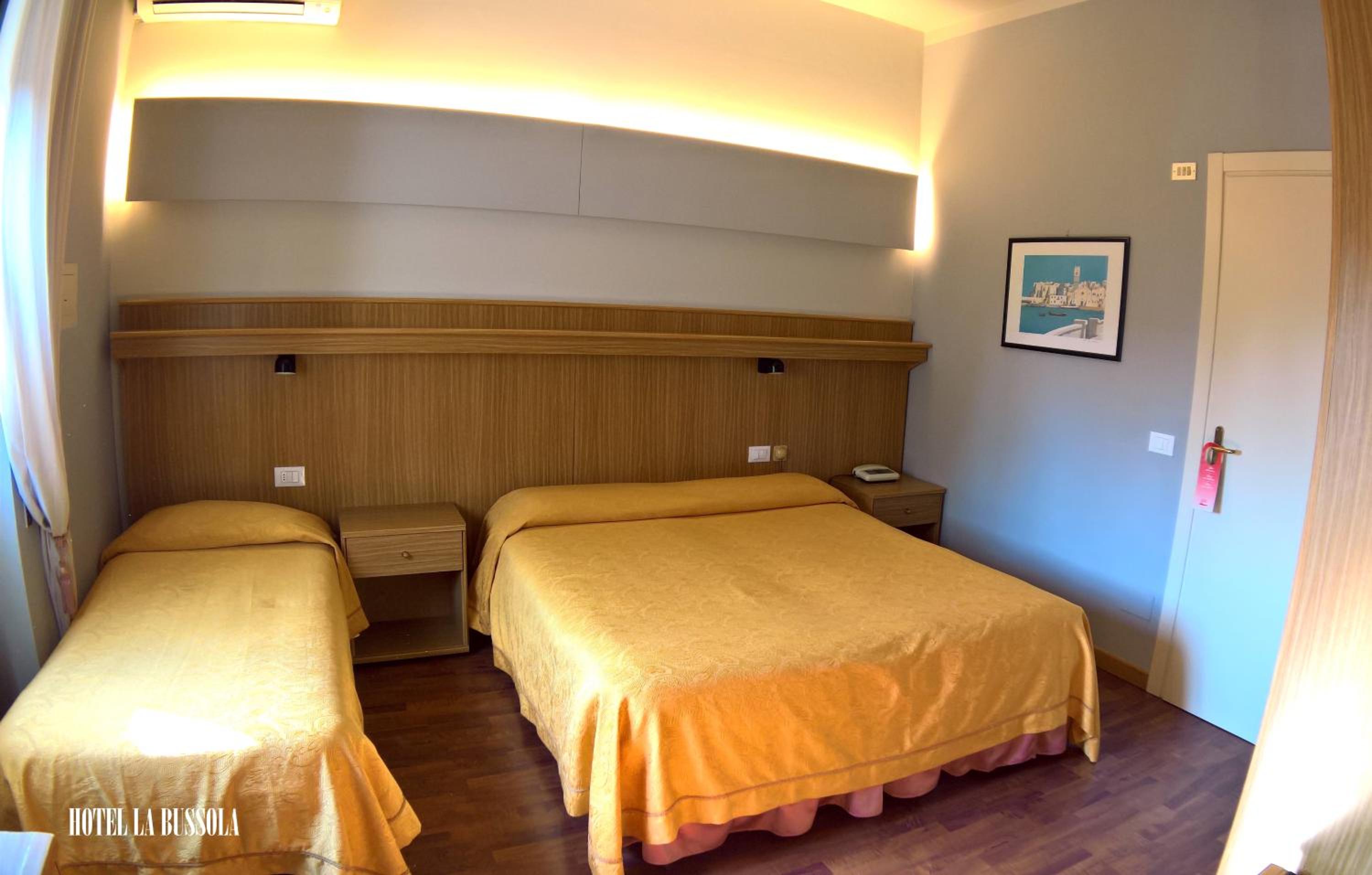 Comfort Triple Room - Photo 18