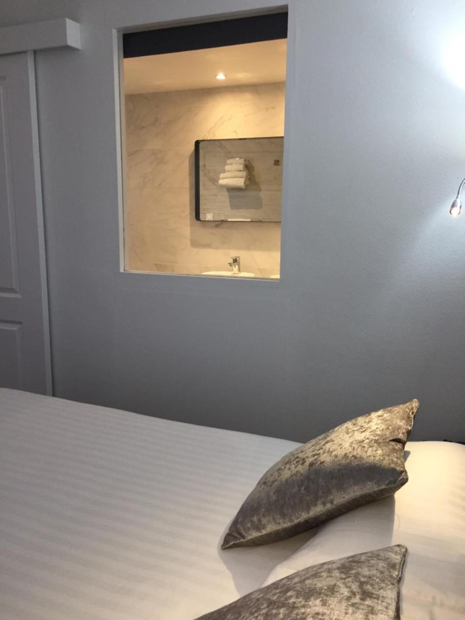 Family Junior Suite - Photo 8