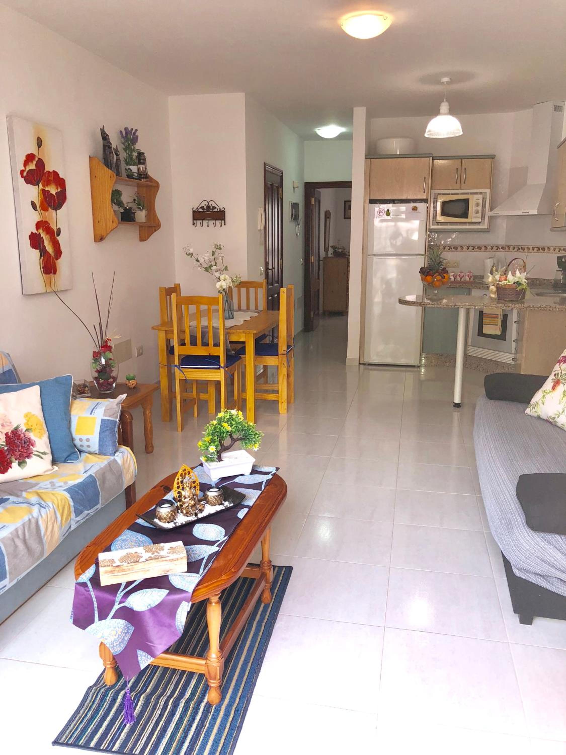 One-Bedroom Apartment - Photo 16