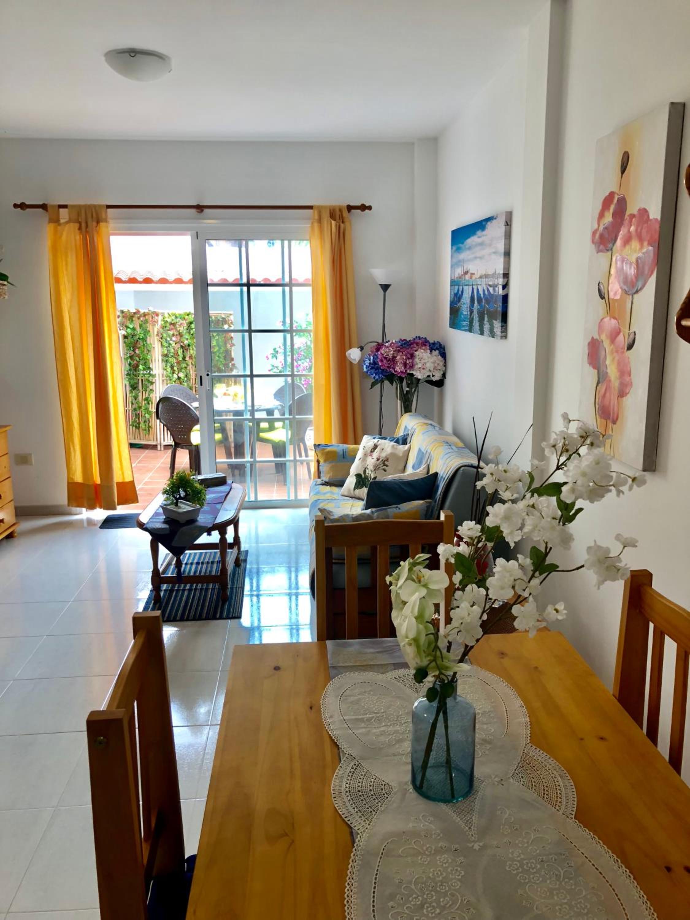 One-Bedroom Apartment - Photo 35
