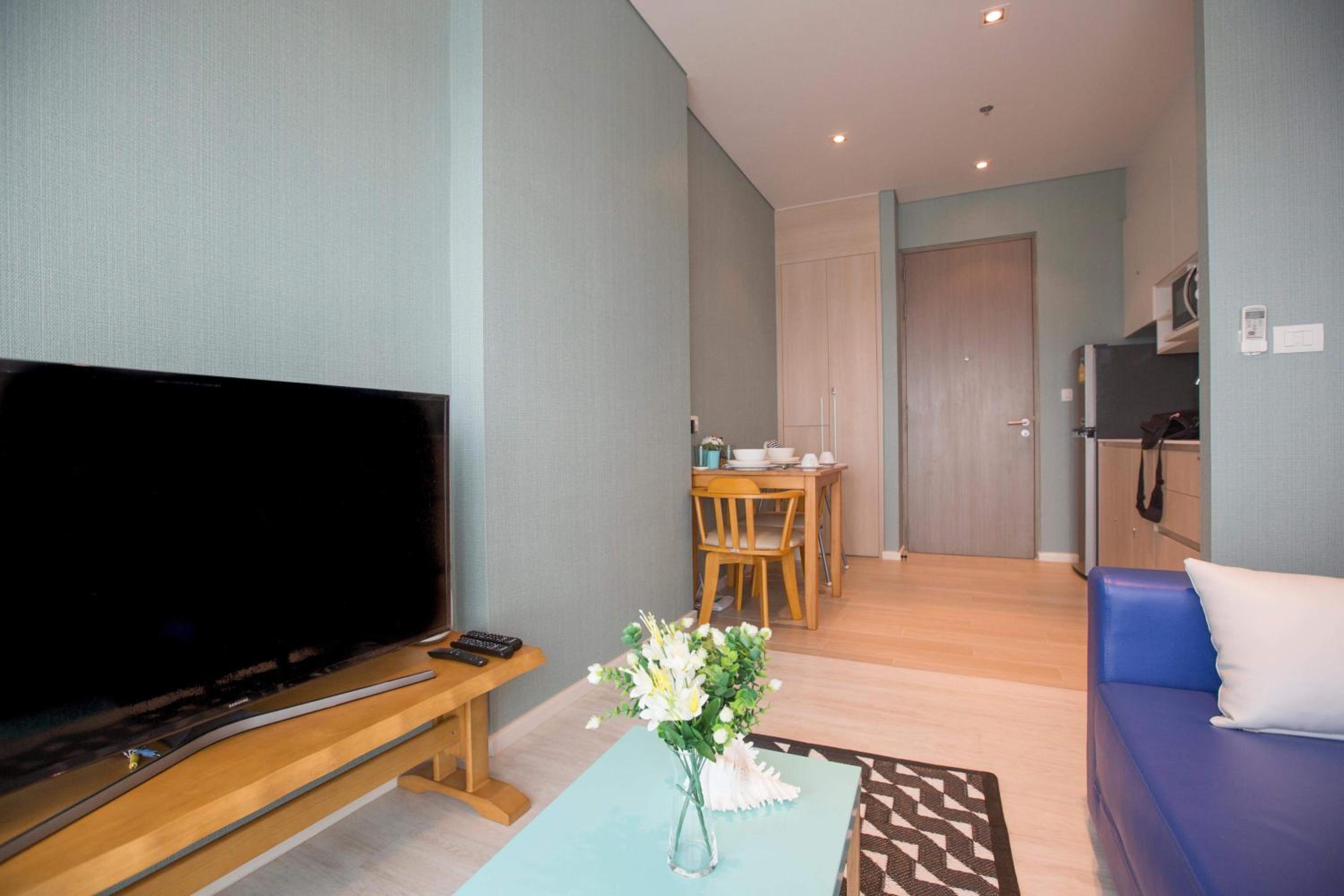 Apartment - Photo 1