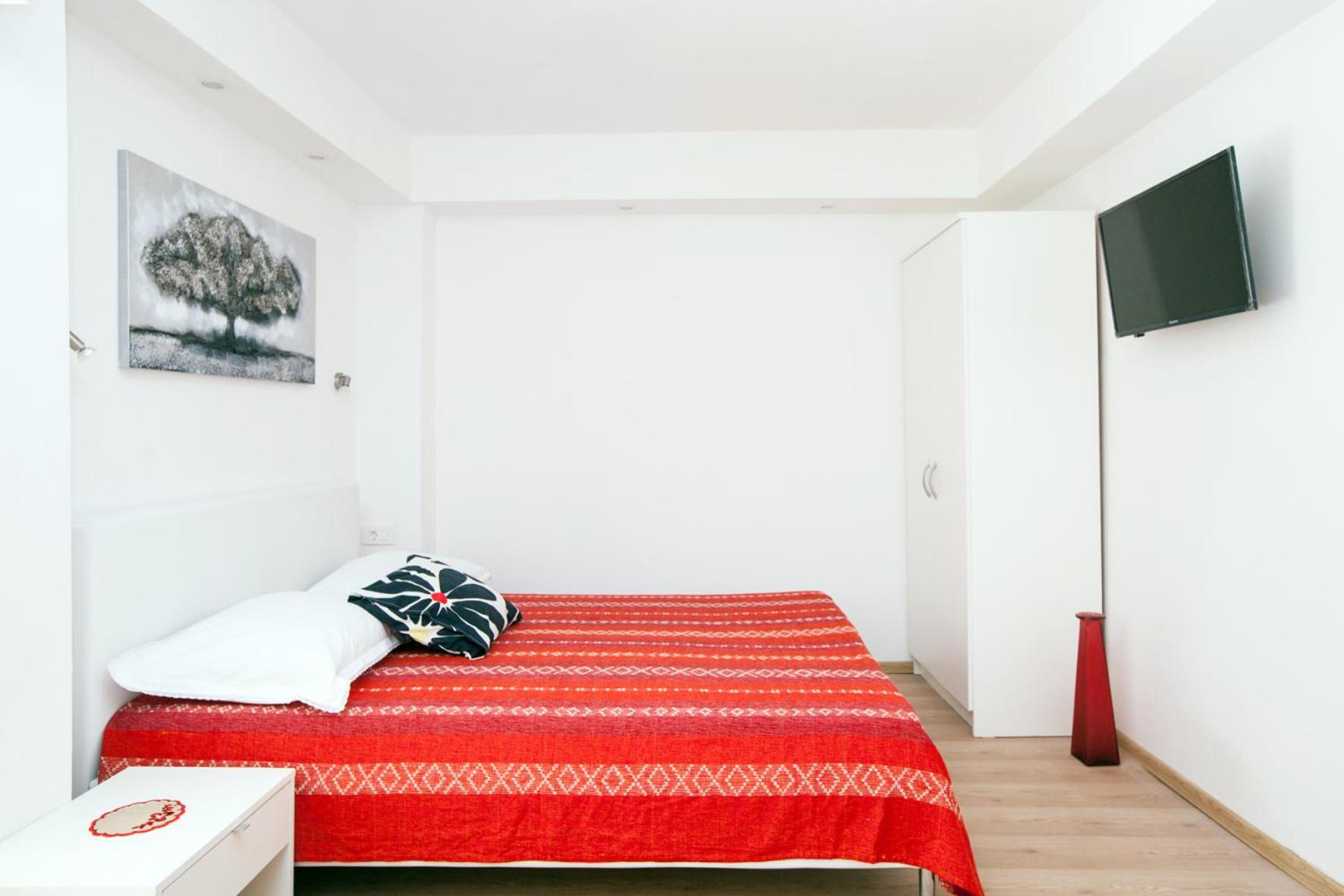 Standard Suite - Photo 5