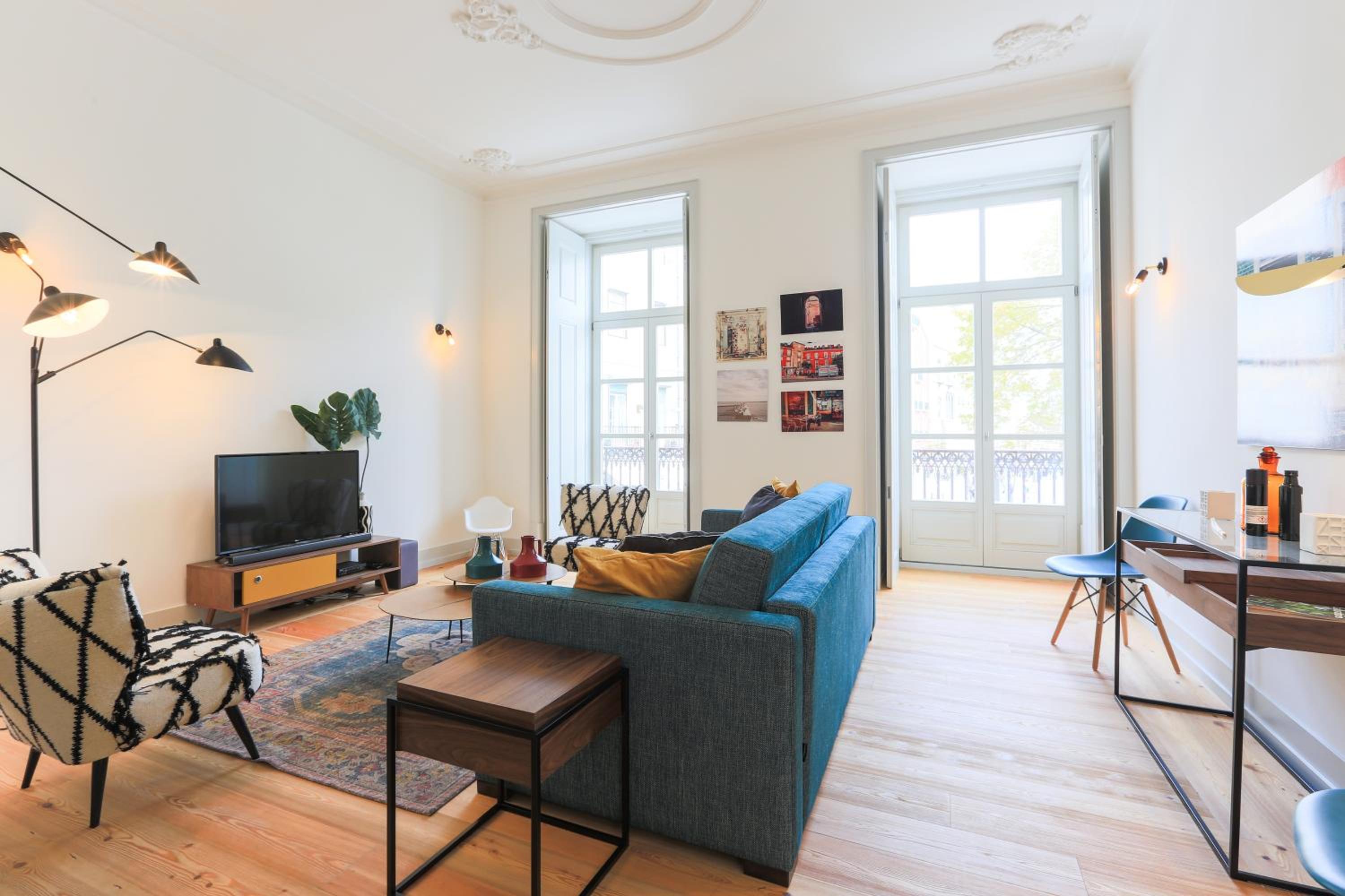 Two-Bedroom Apartment - Photo 14