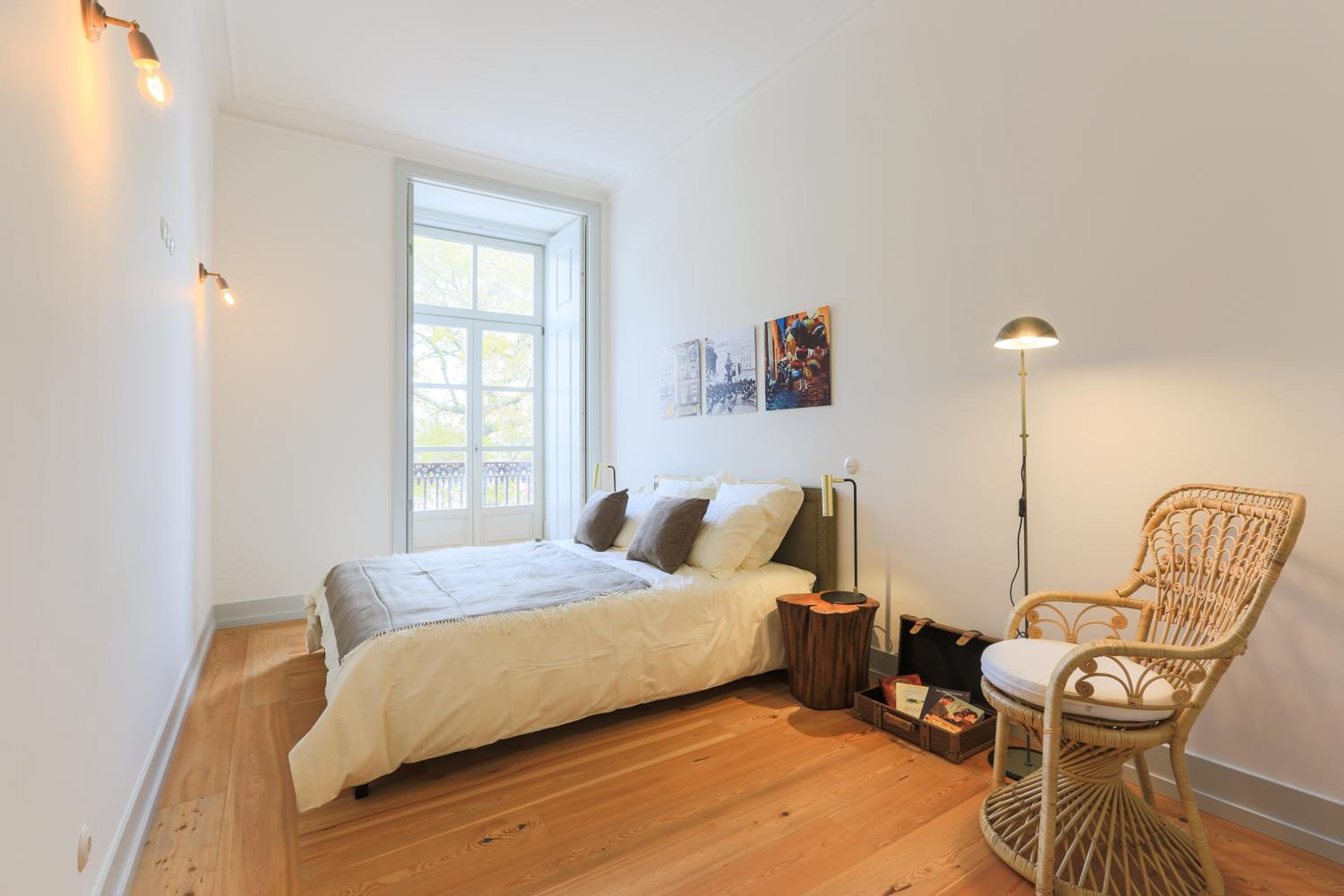 Two-Bedroom Apartment - Photo 4