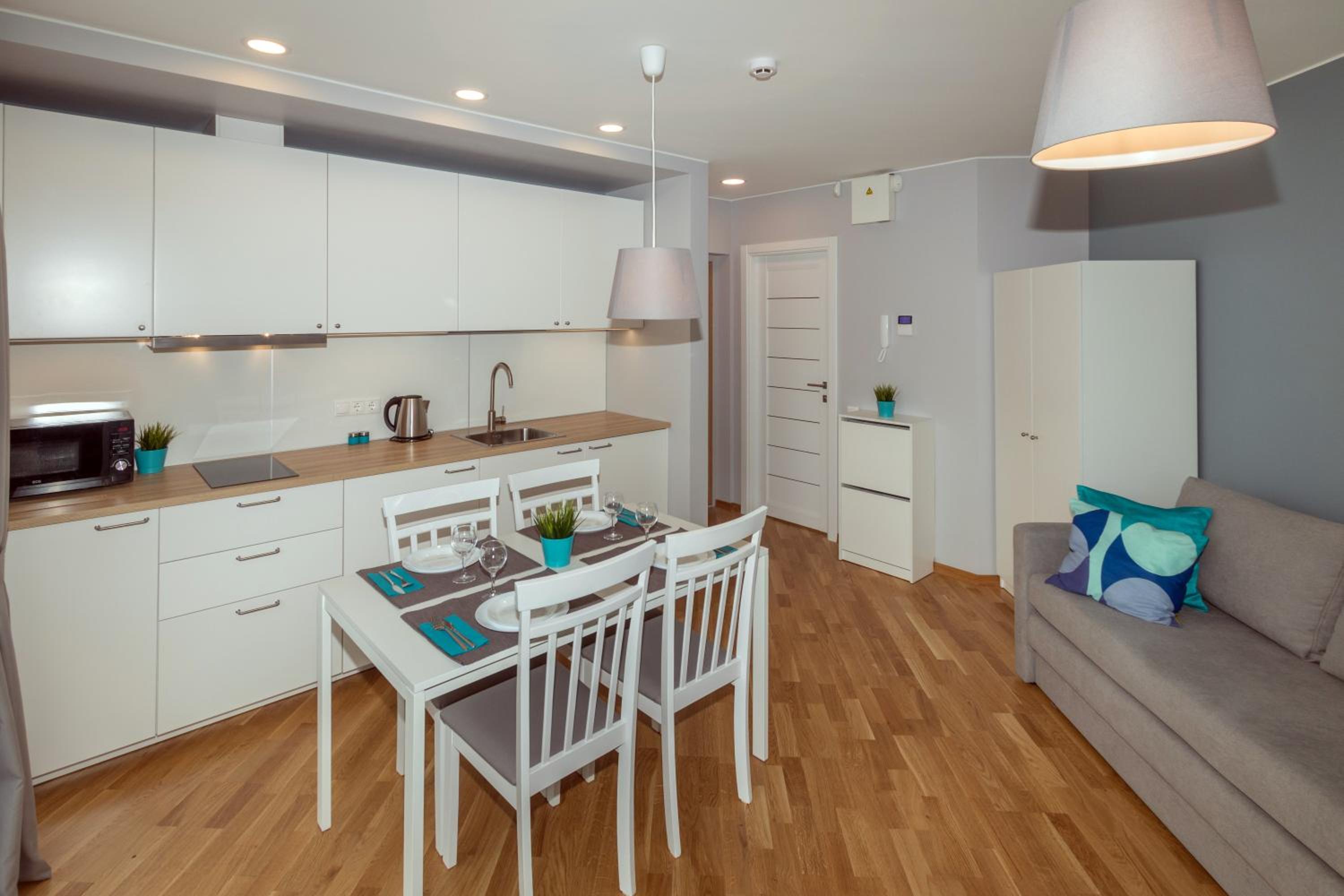 Apartment - Photo 8