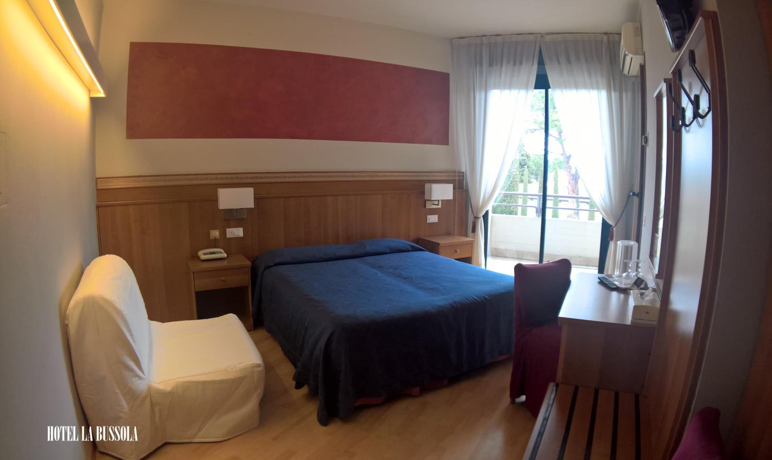Standard Double or Twin Room - Photo 30