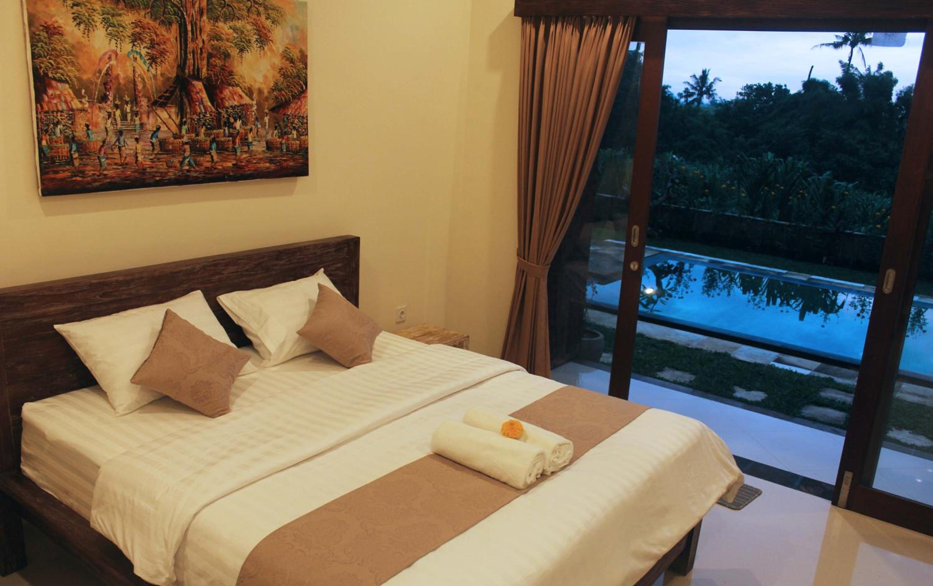 Deluxe Double Room - Photo 11