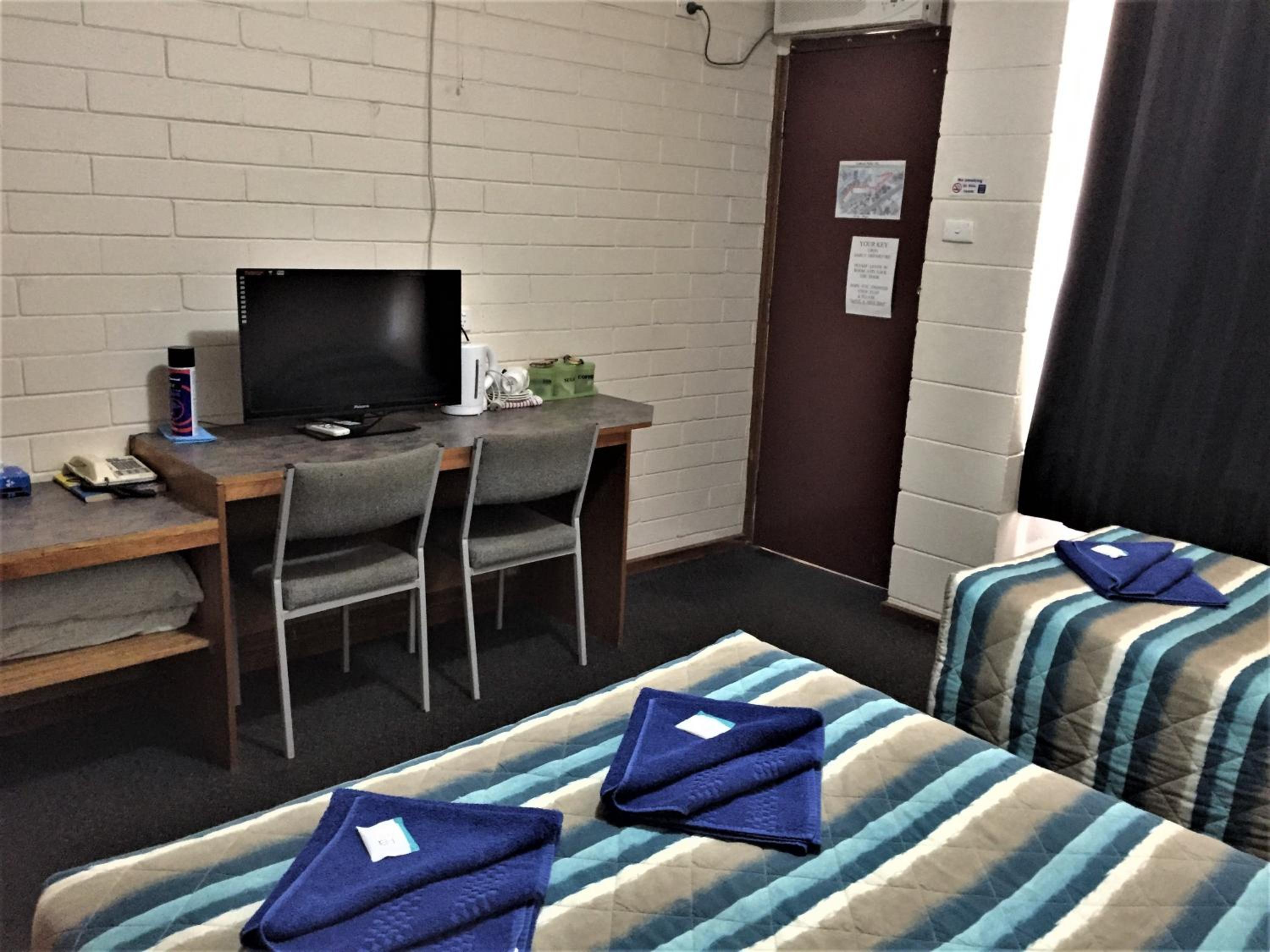 Budget Twin Room - Pet Friendly photo 3
