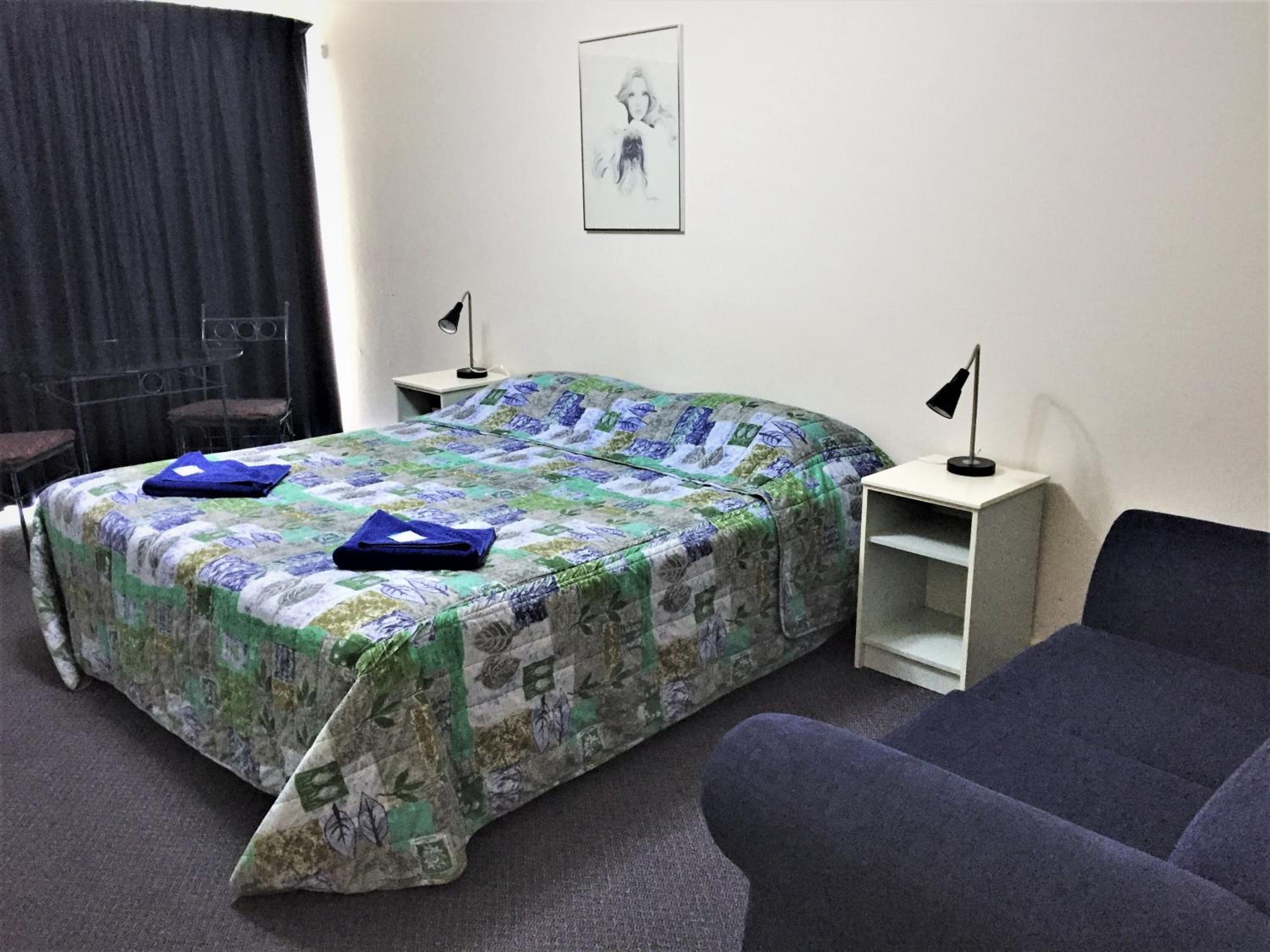 Deluxe King Room photo 2