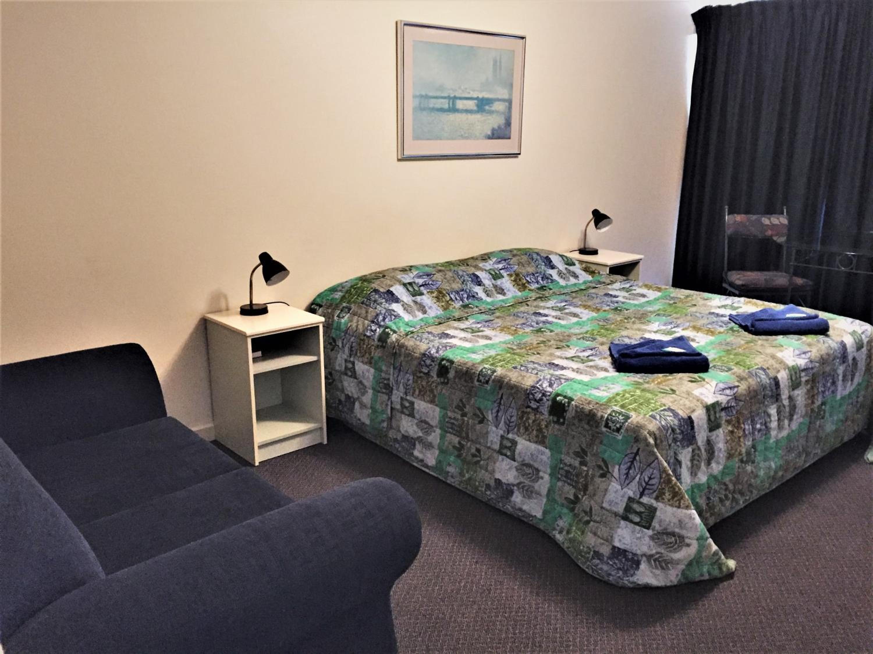 Deluxe King Room photo 3
