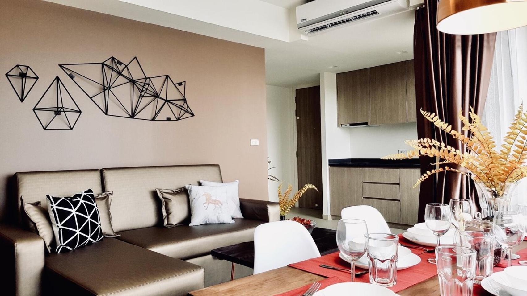 Apartment - Photo 2