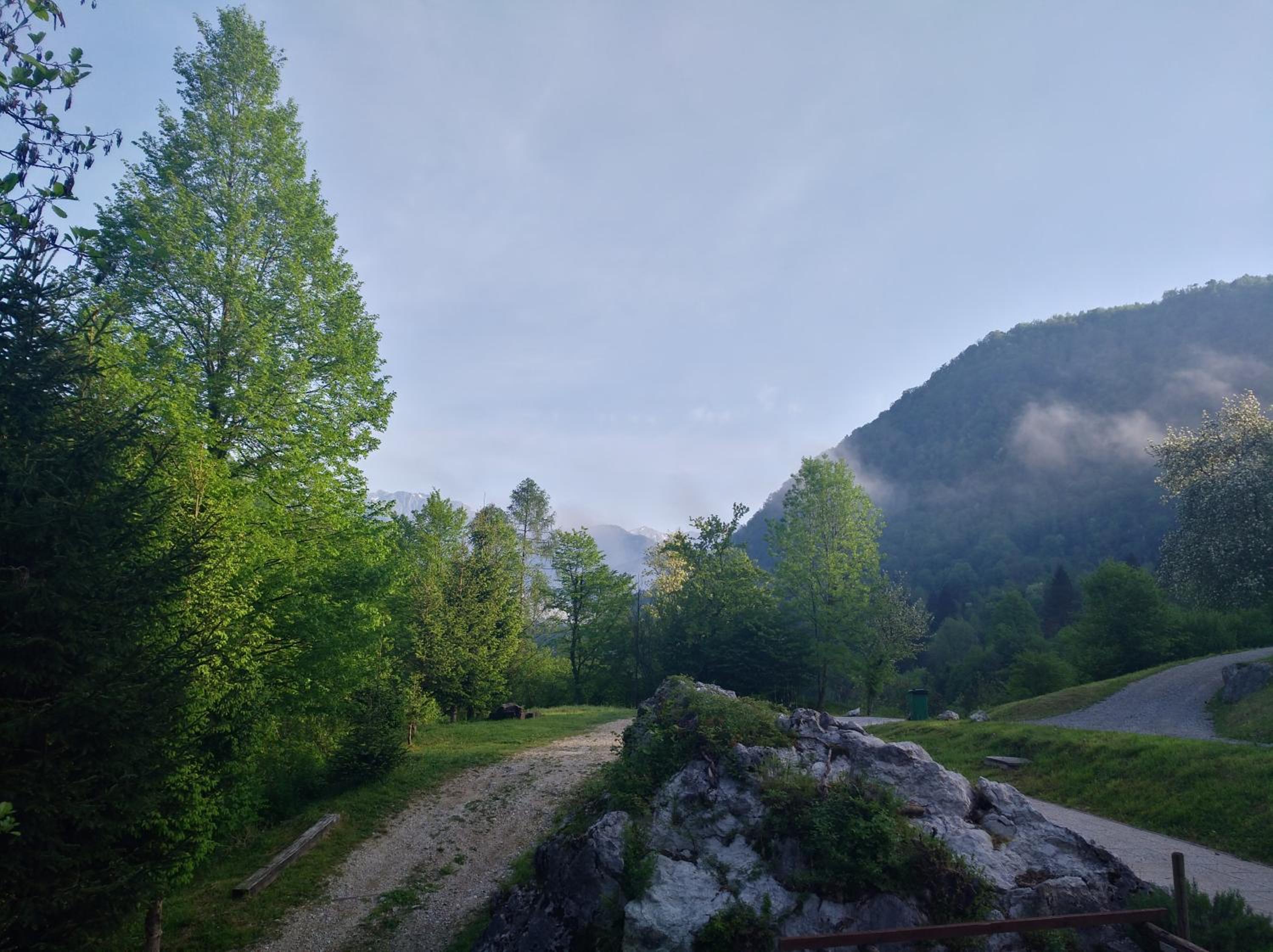 Apartment with Mountain View - Photo 6