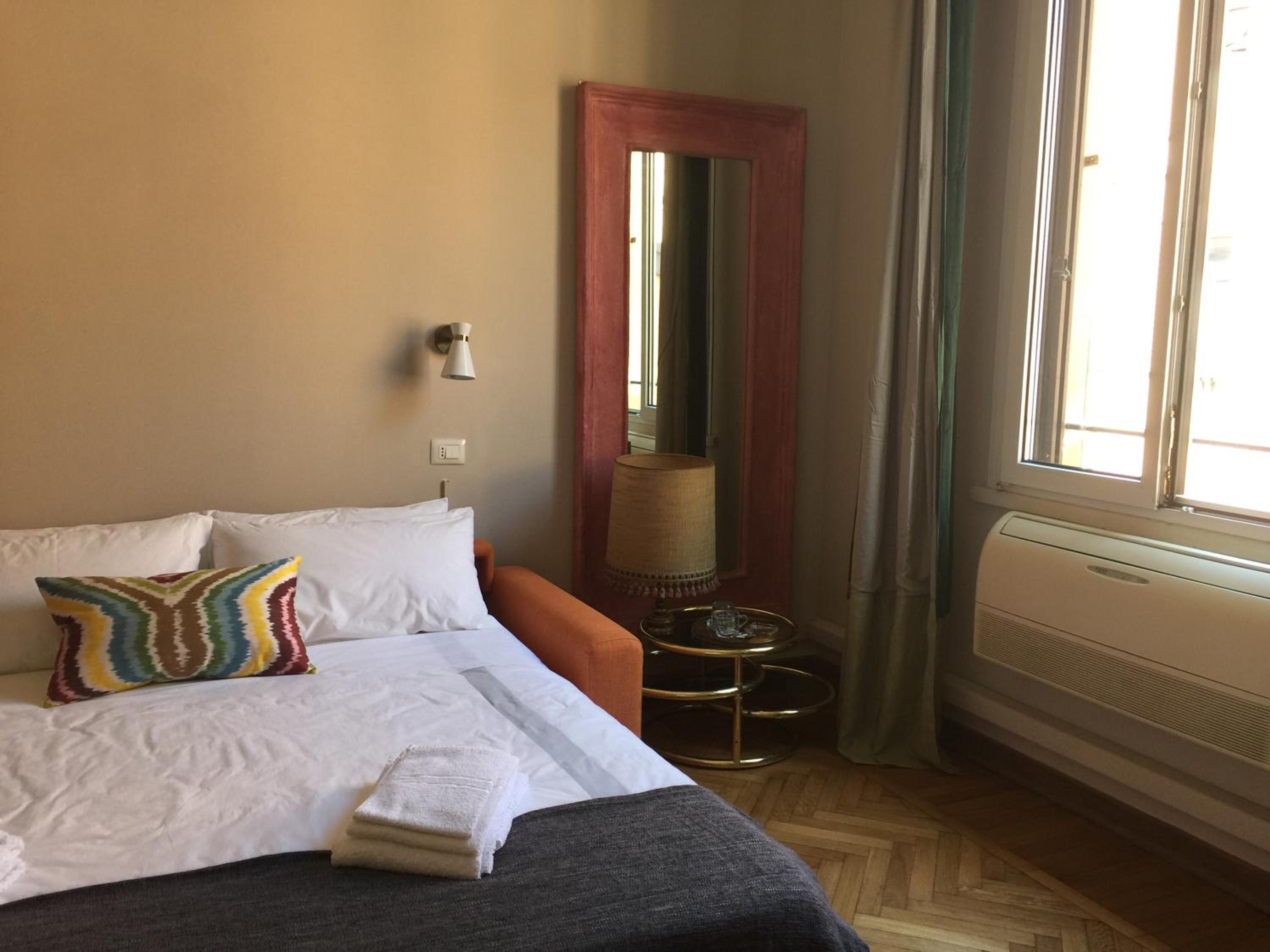 Deluxe Quadruple Room - Photo 3