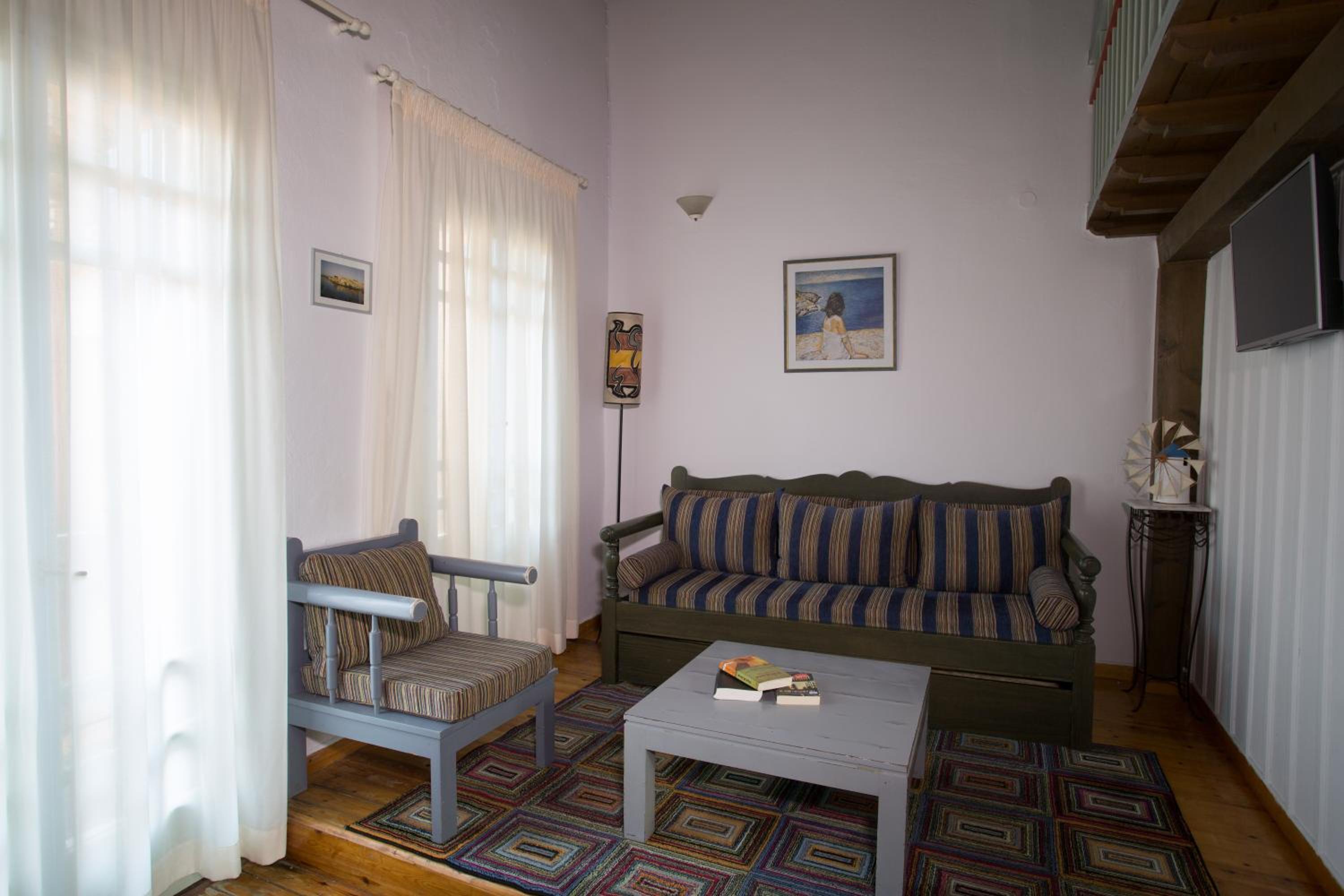 Family Apartment Split Level thumbnail 5