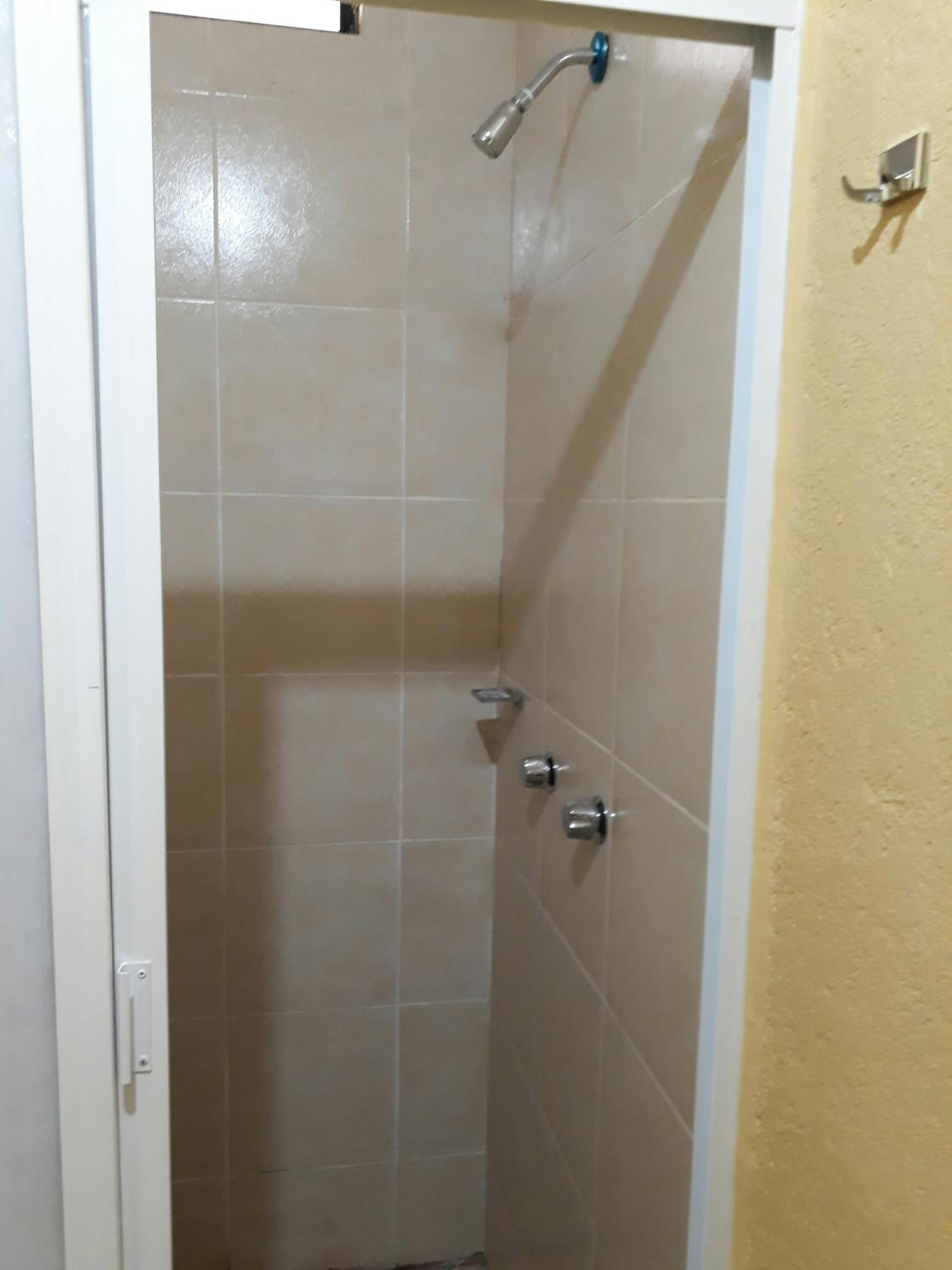Economy Double Room - Photo 4