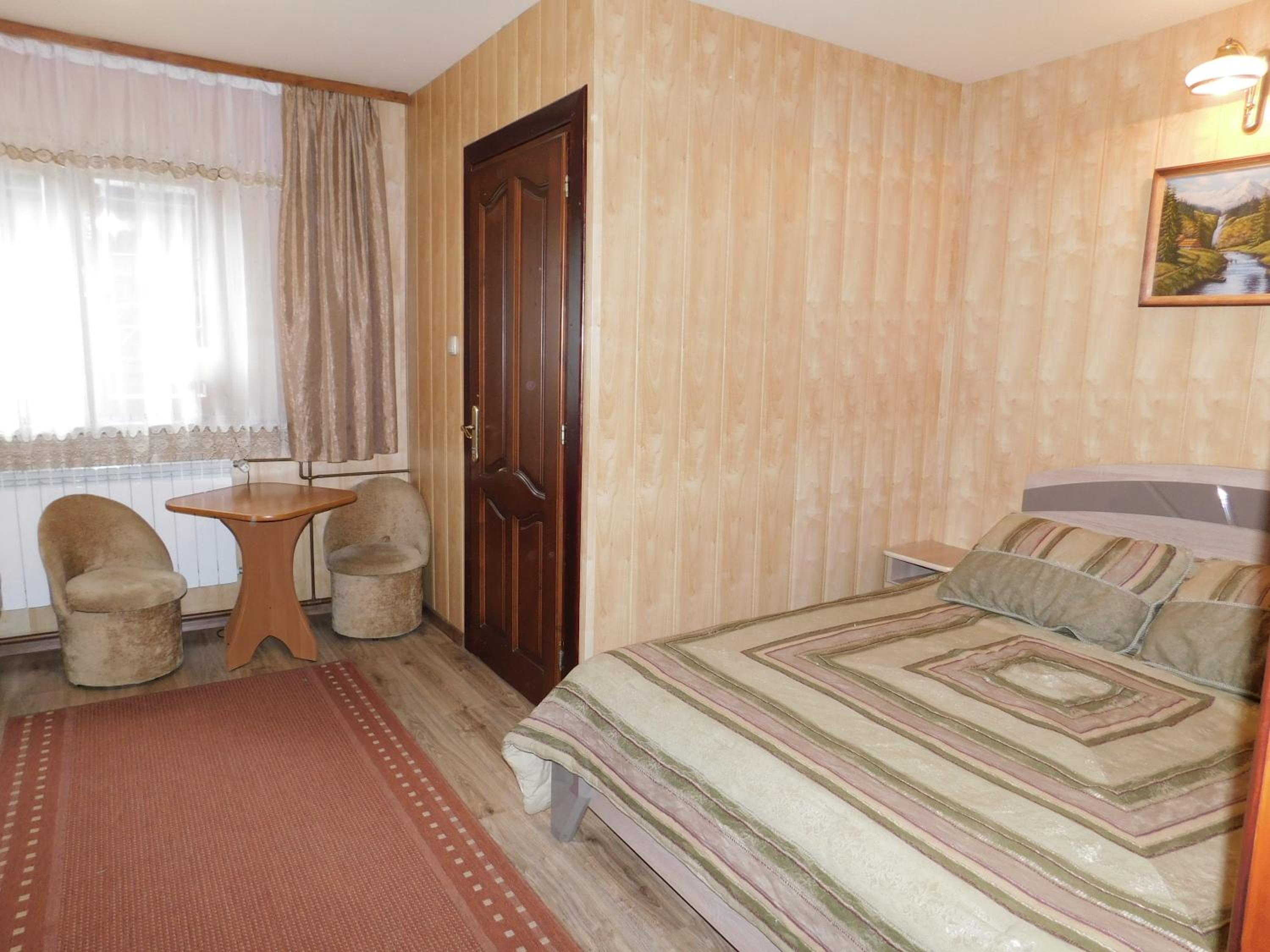 Quadruple Room - Photo 5