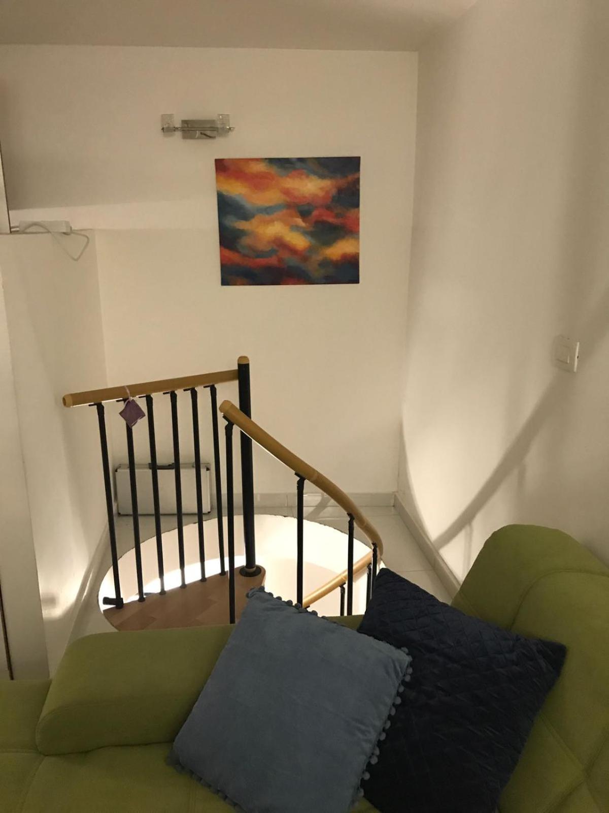 Apartment - Split Level - Photo 15