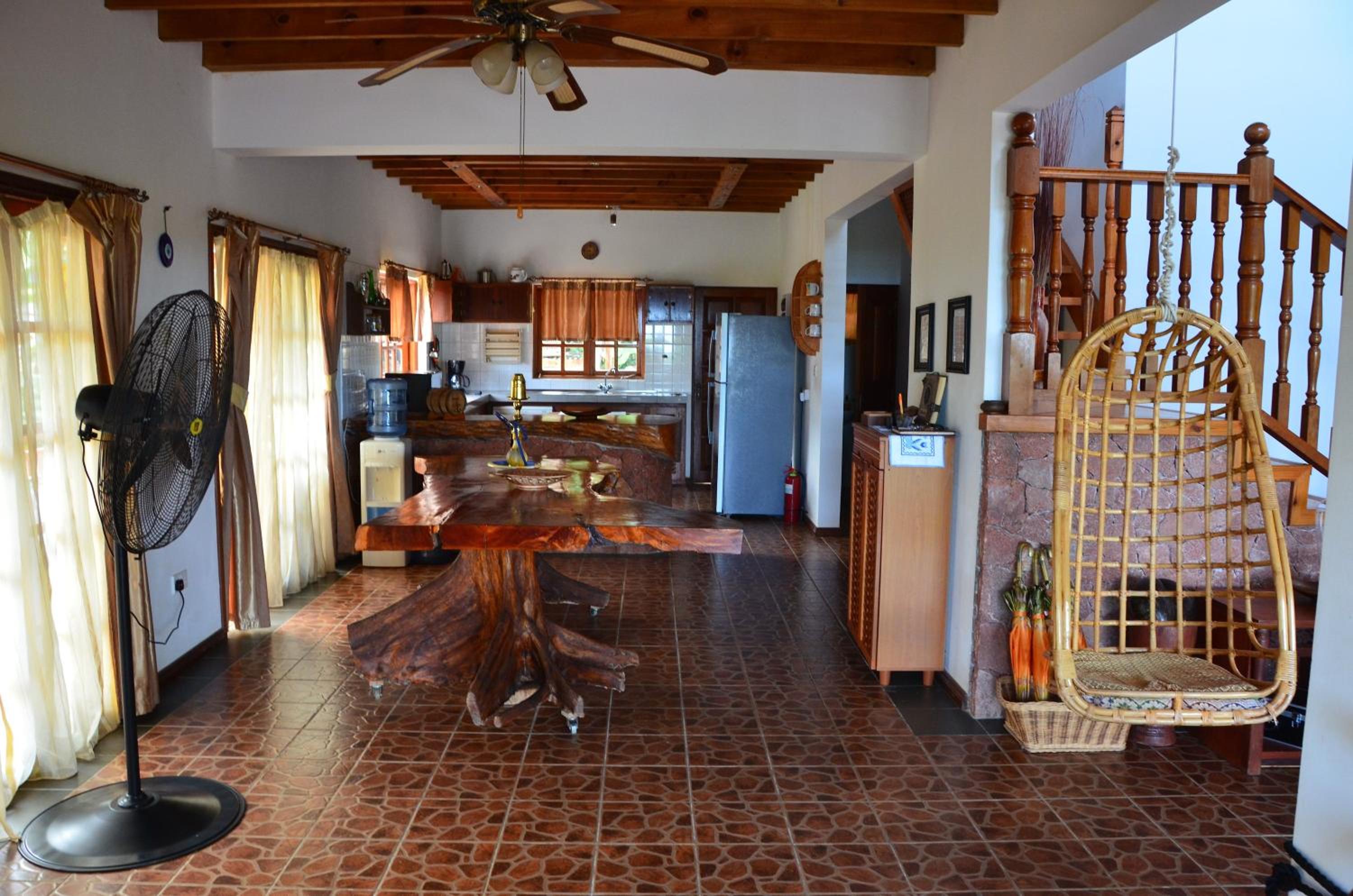 Three-Bedroom House photo 2