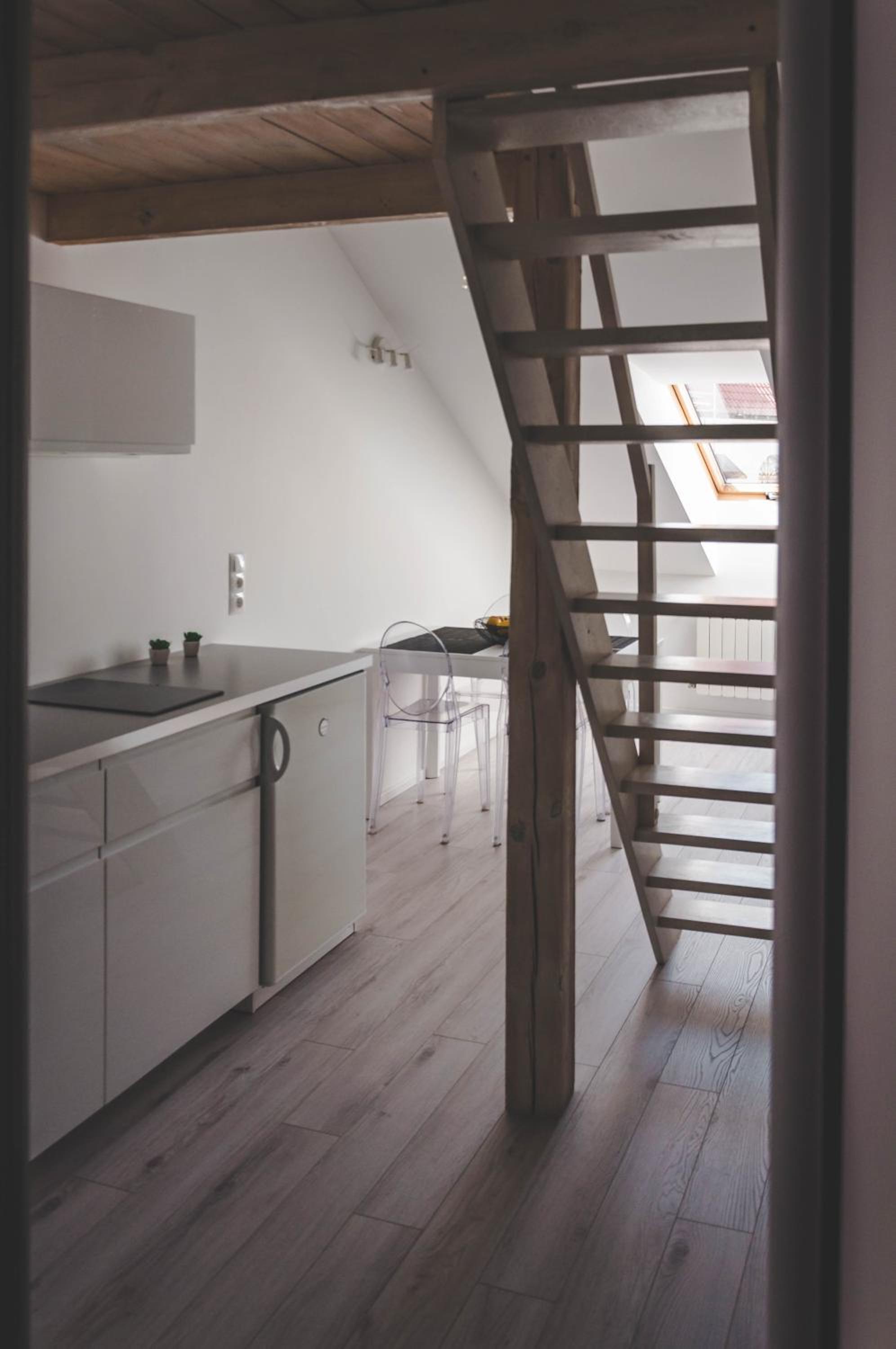 Apartment - Split Level photo 3