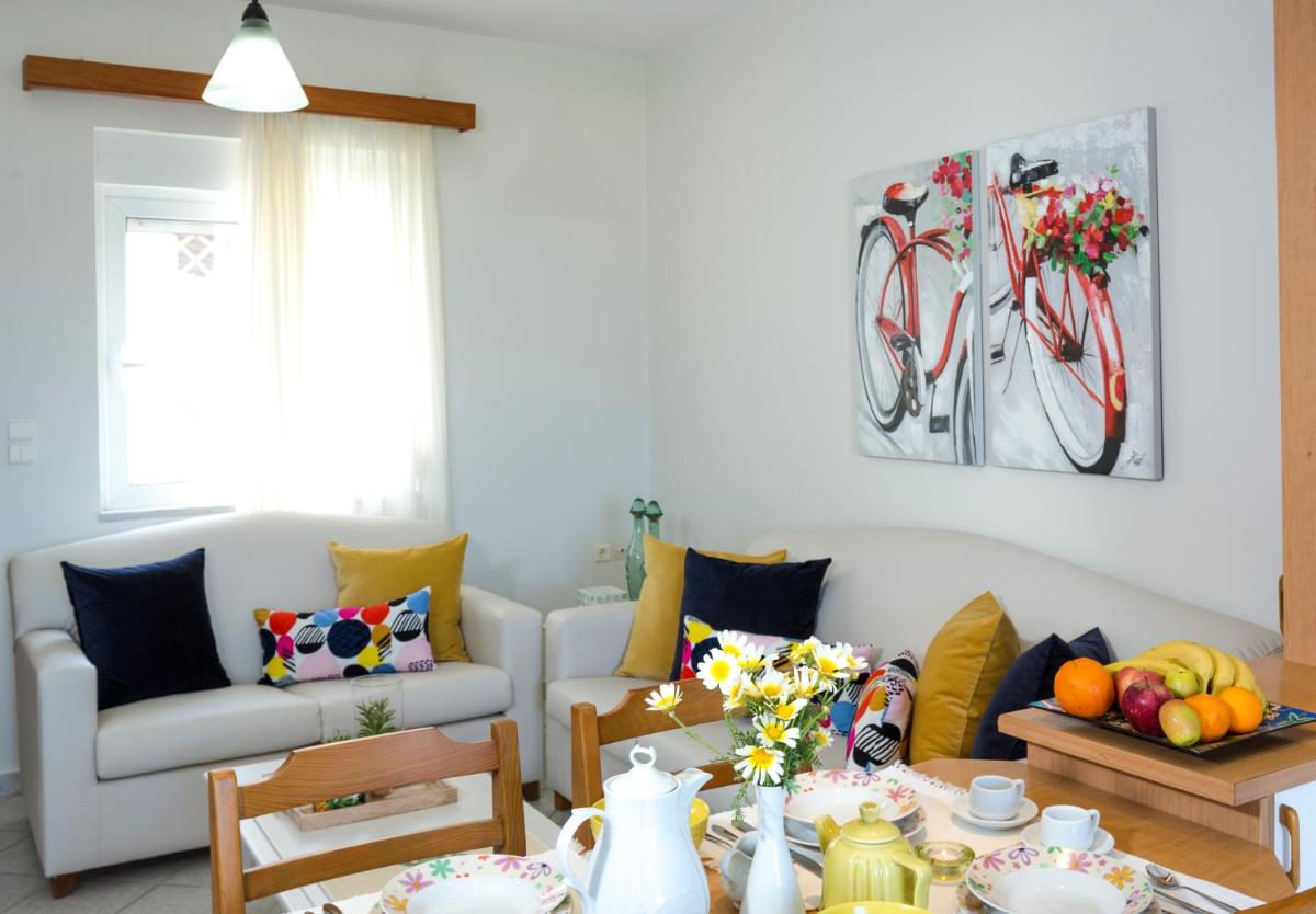 Two bedroom apartment with Sea view photo 2