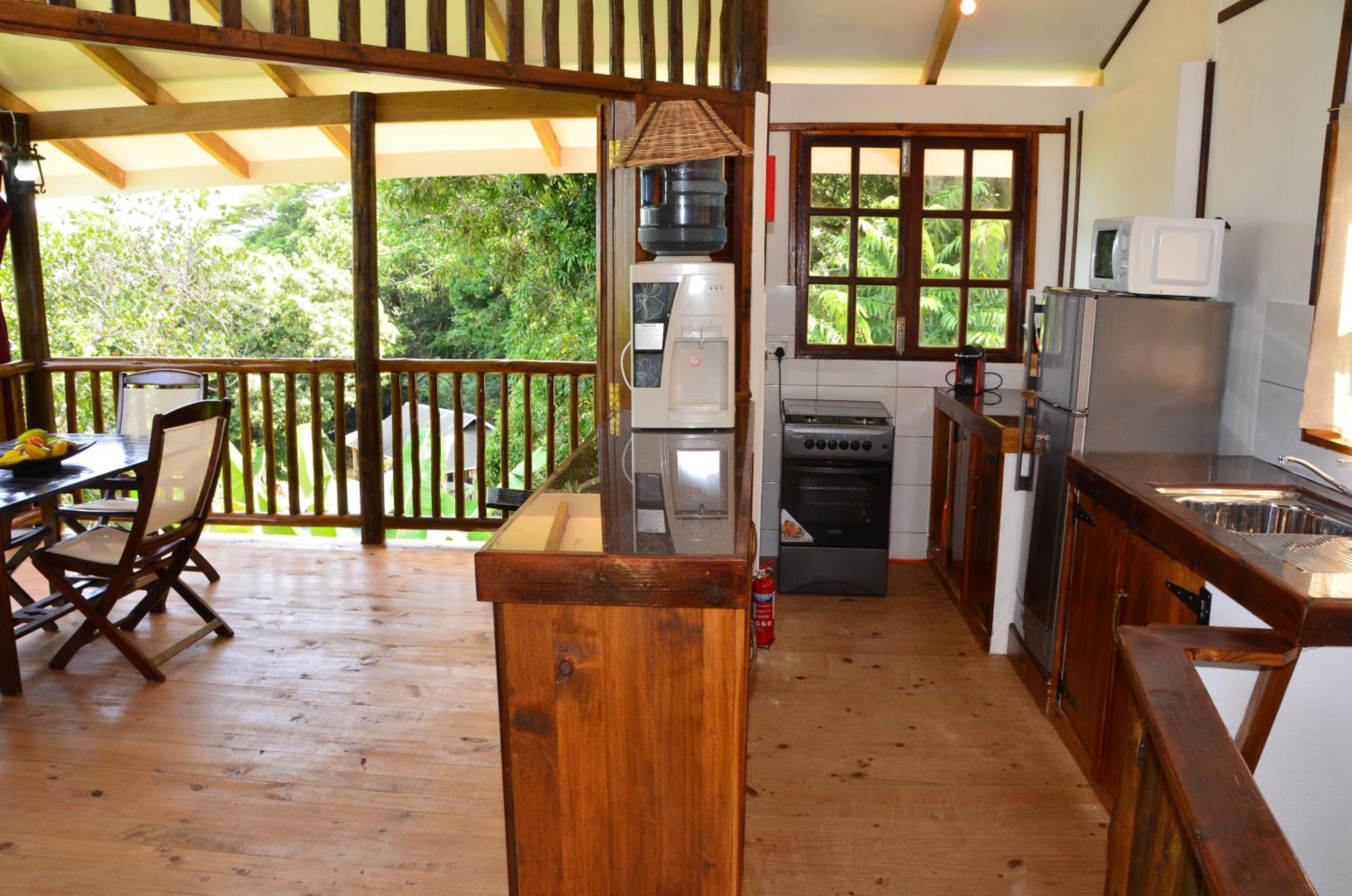 One-Bedroom Bungalow photo 2