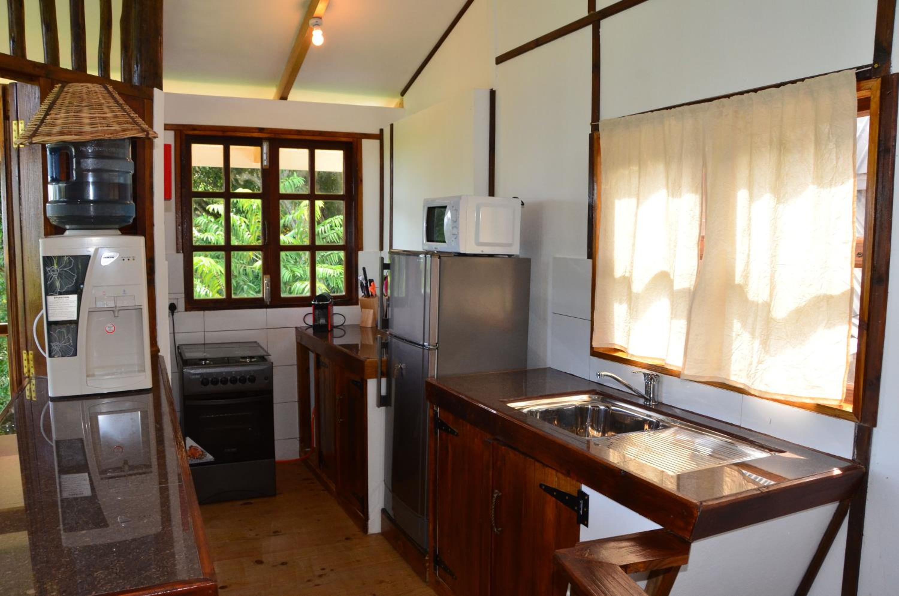 One-Bedroom Bungalow photo 3