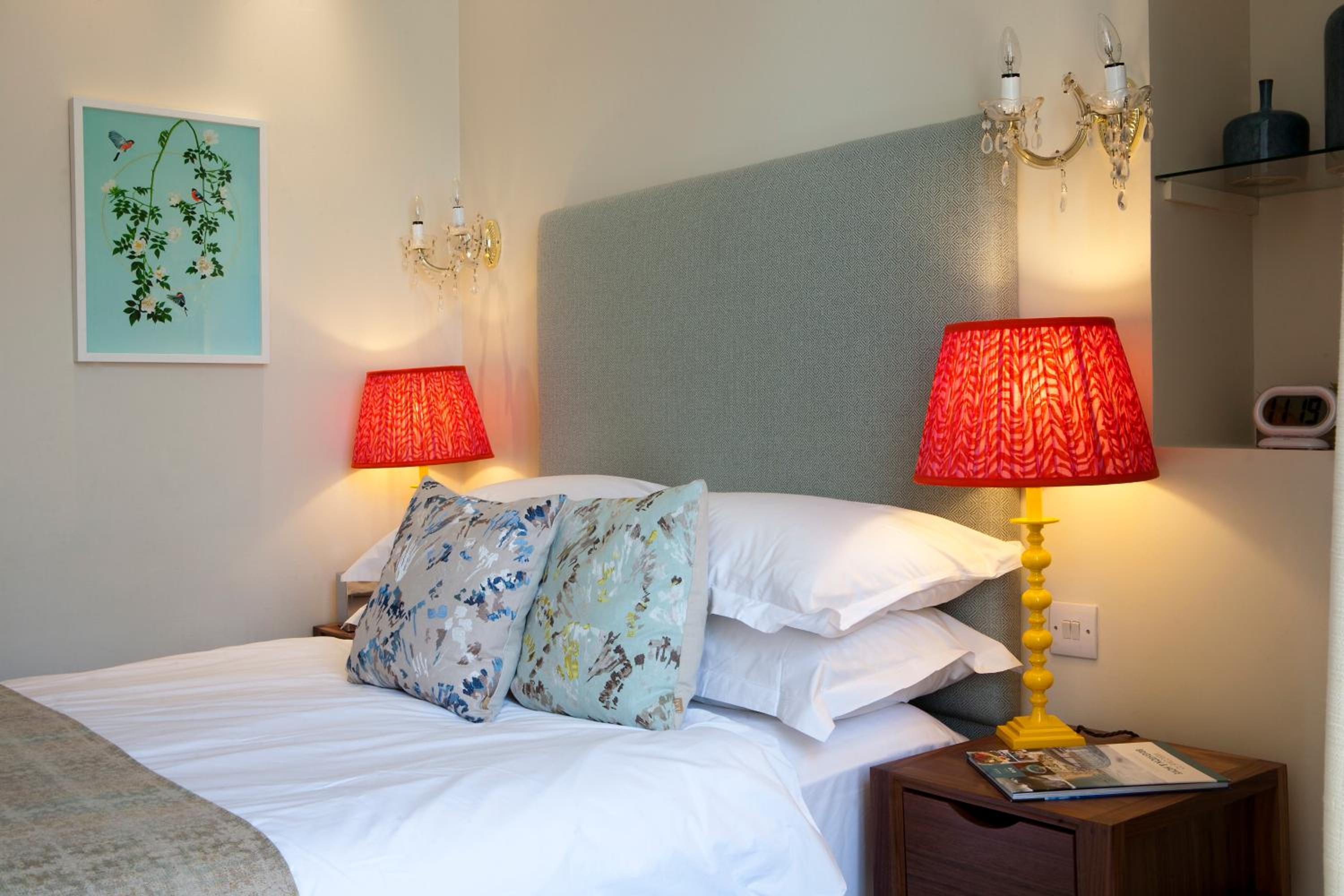 Compact Double Room - Photo 2