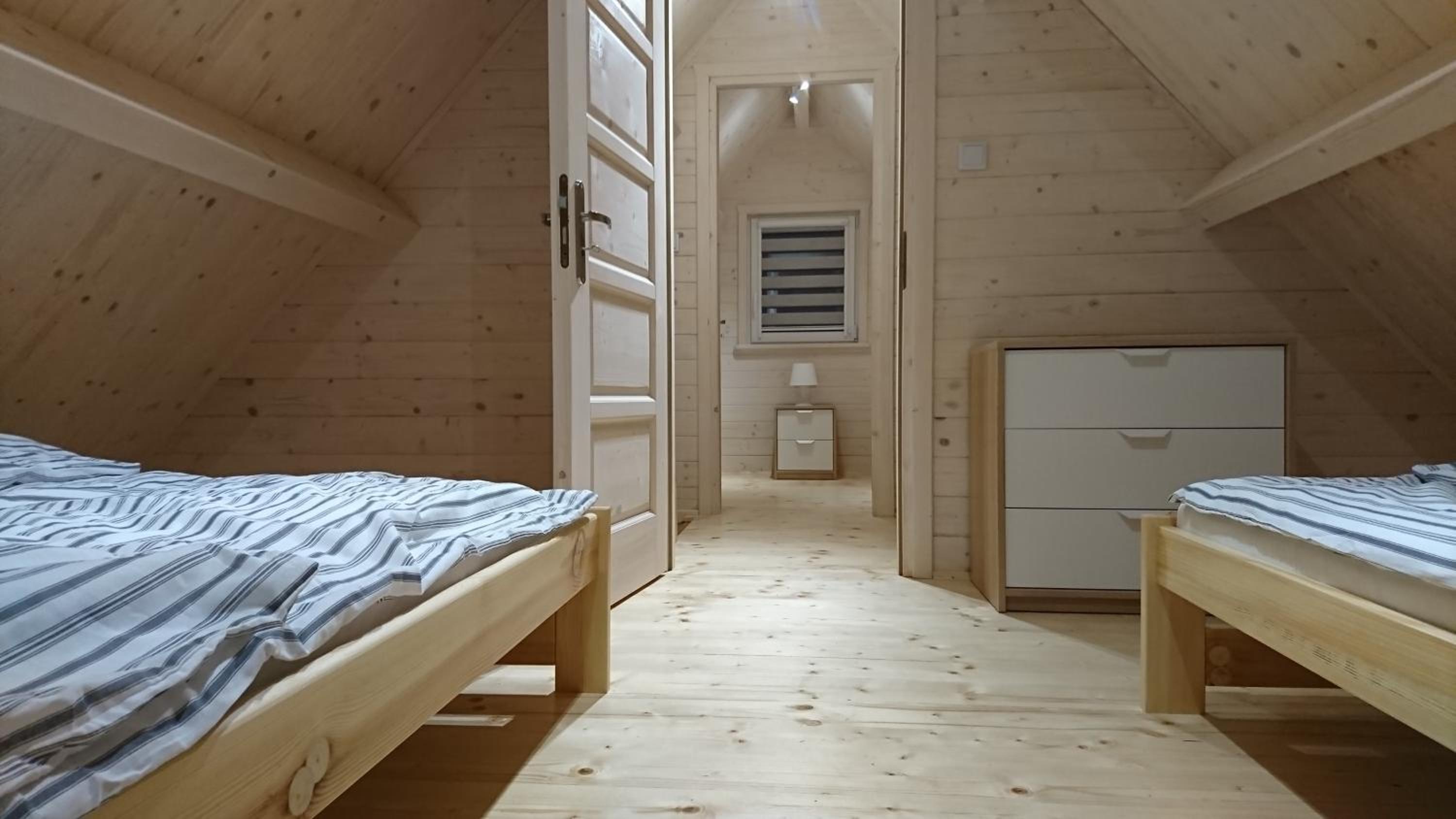 Two-Bedroom Chalet - Photo 6