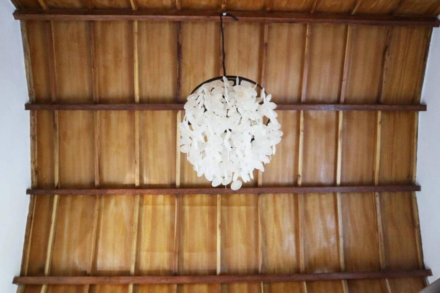 Bungalow with Balcony - Photo 15