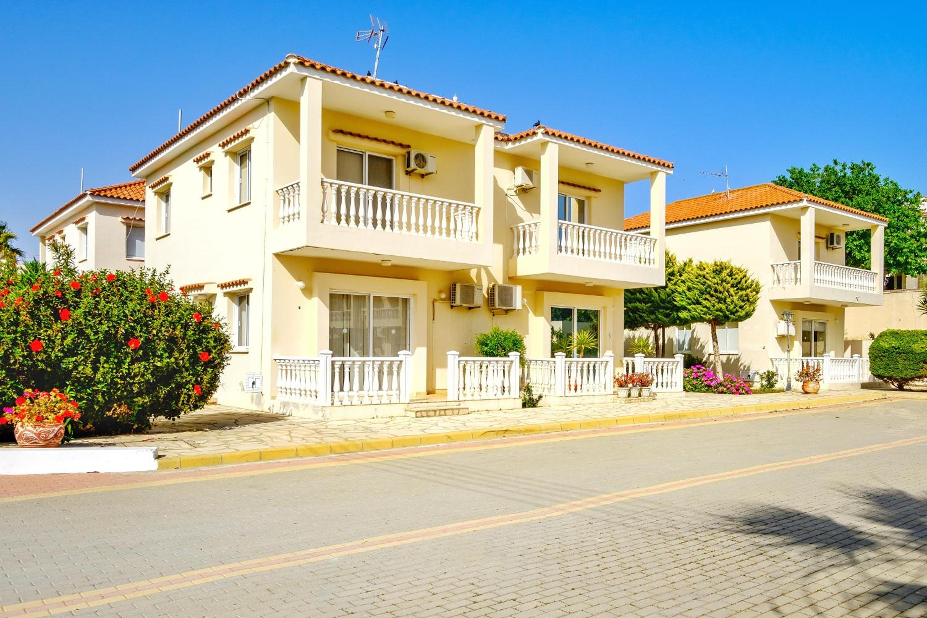 Two-Bedroom Villa photo 3