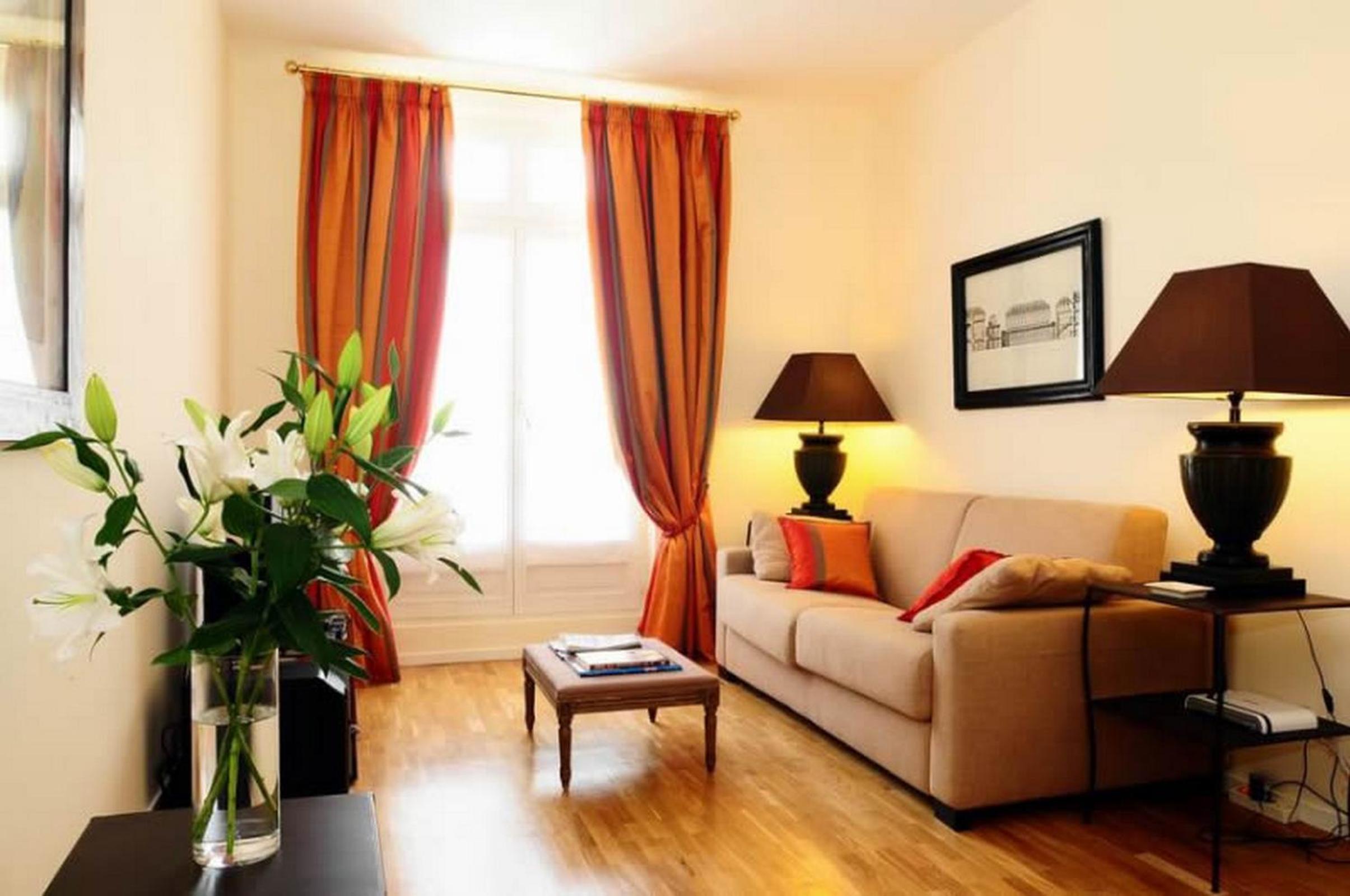 One-Bedroom Apartment with Balcony photo 1