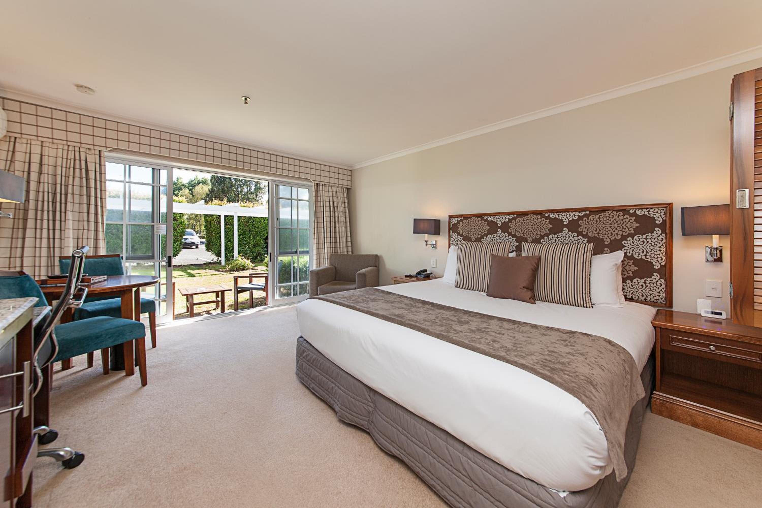 King Room with Garden View - Photo 1
