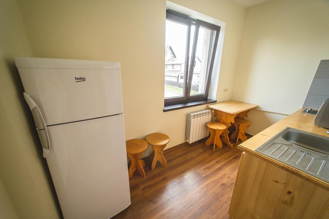 Three-Bedroom Apartment with Mountain View photo 2