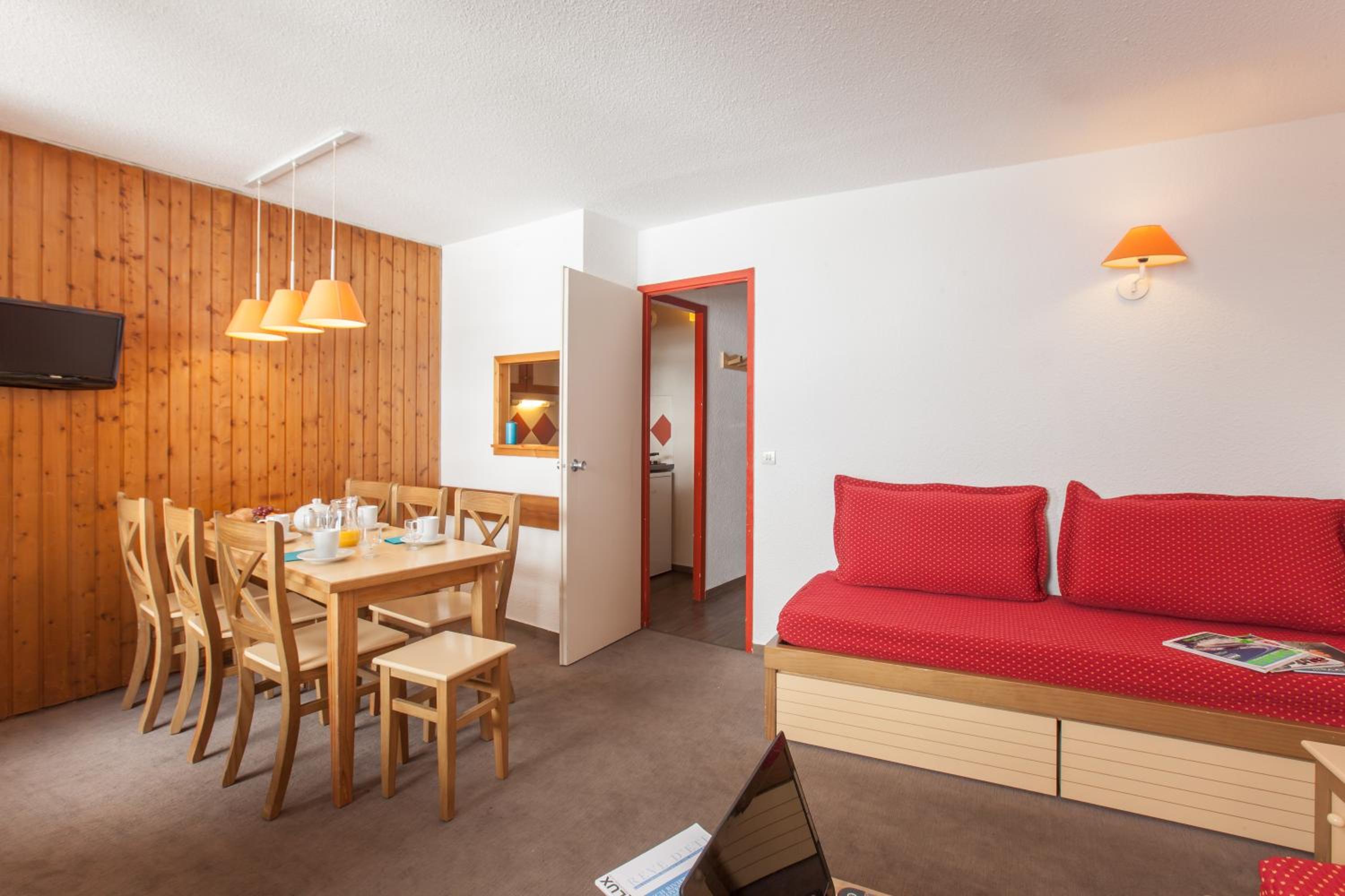 One-Bedroom Apartment (5 People)