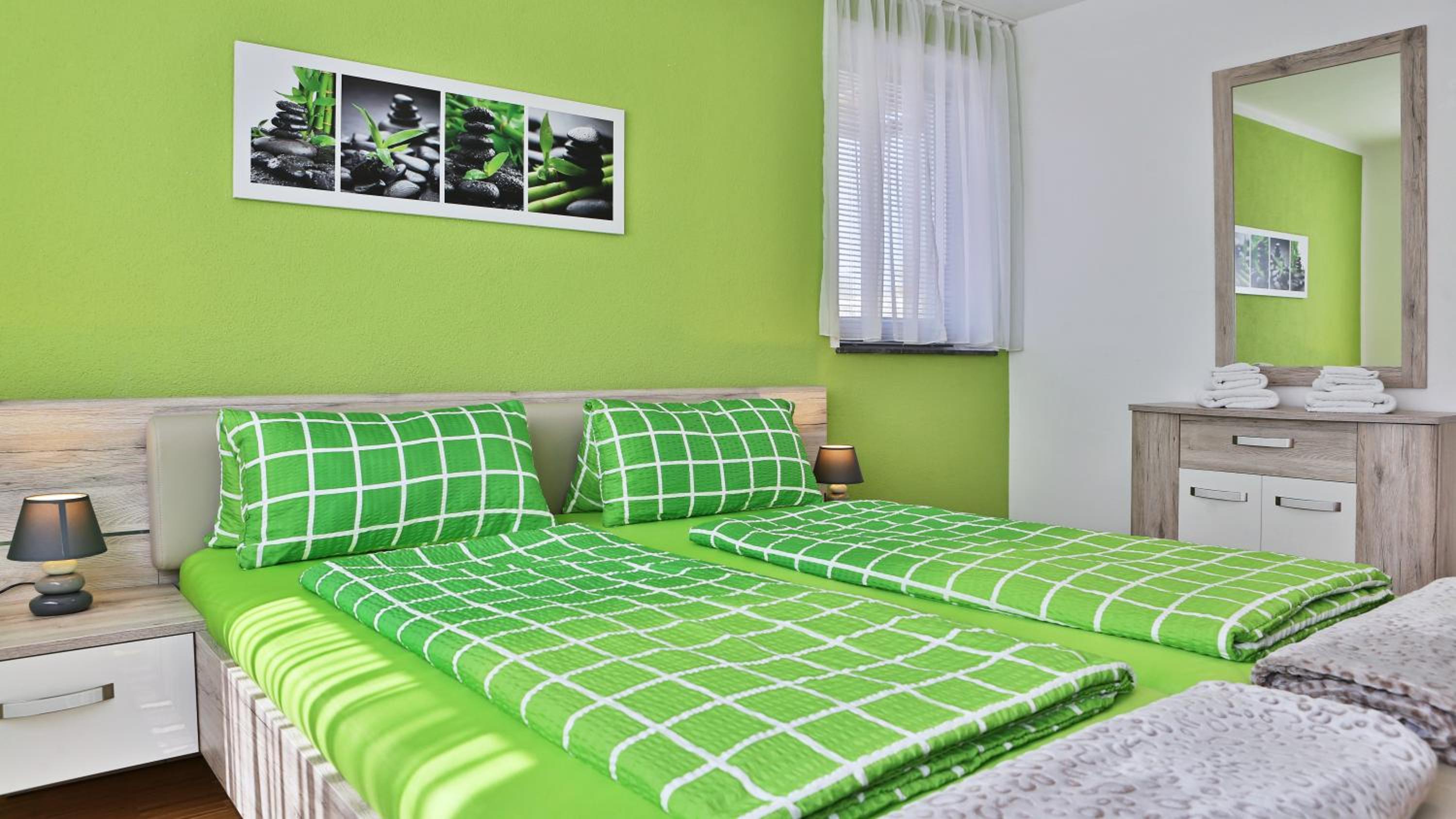 Apartment - First Floor with Air-Conditioning photo 2
