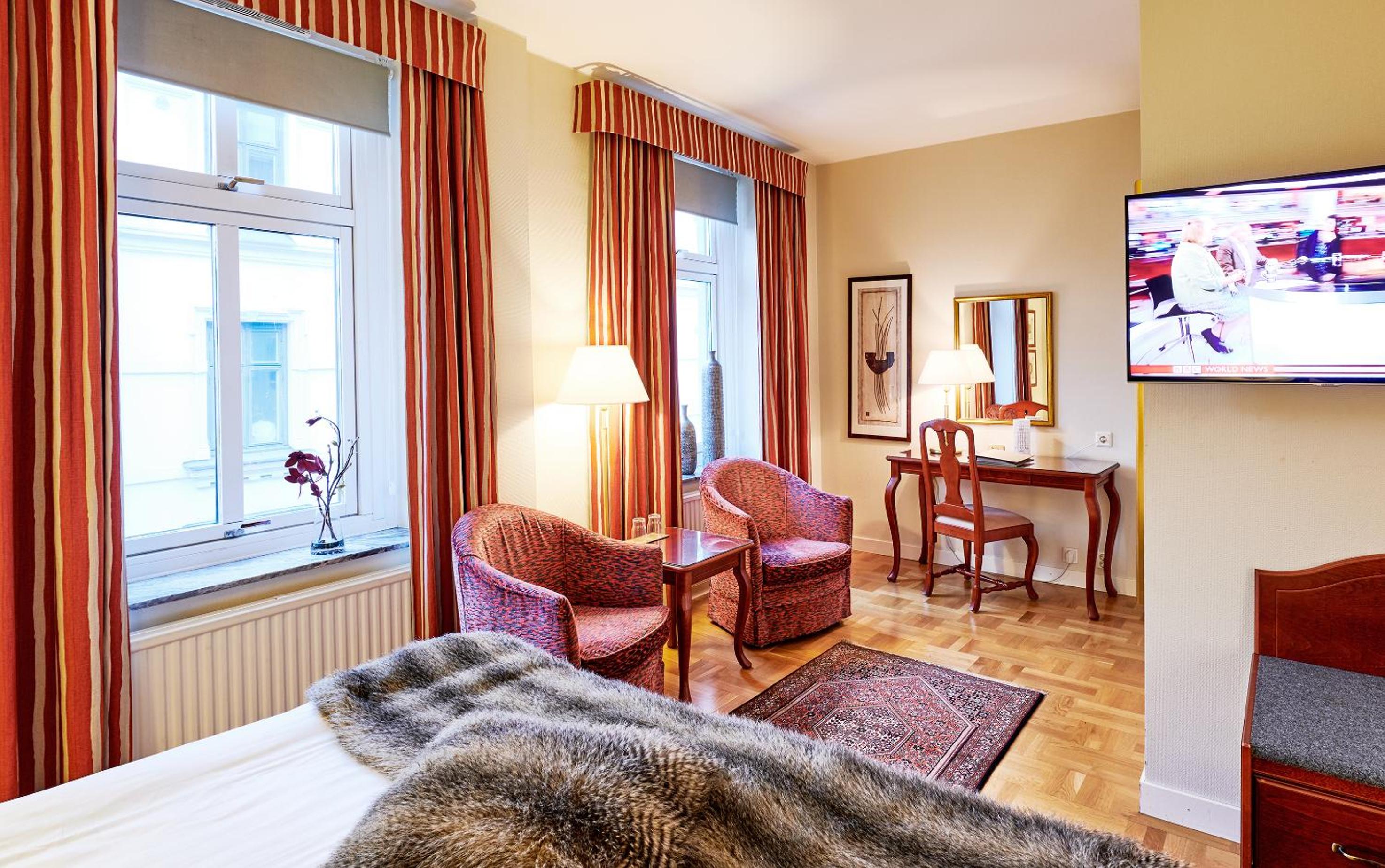 Superior Double or Twin Room photo 2