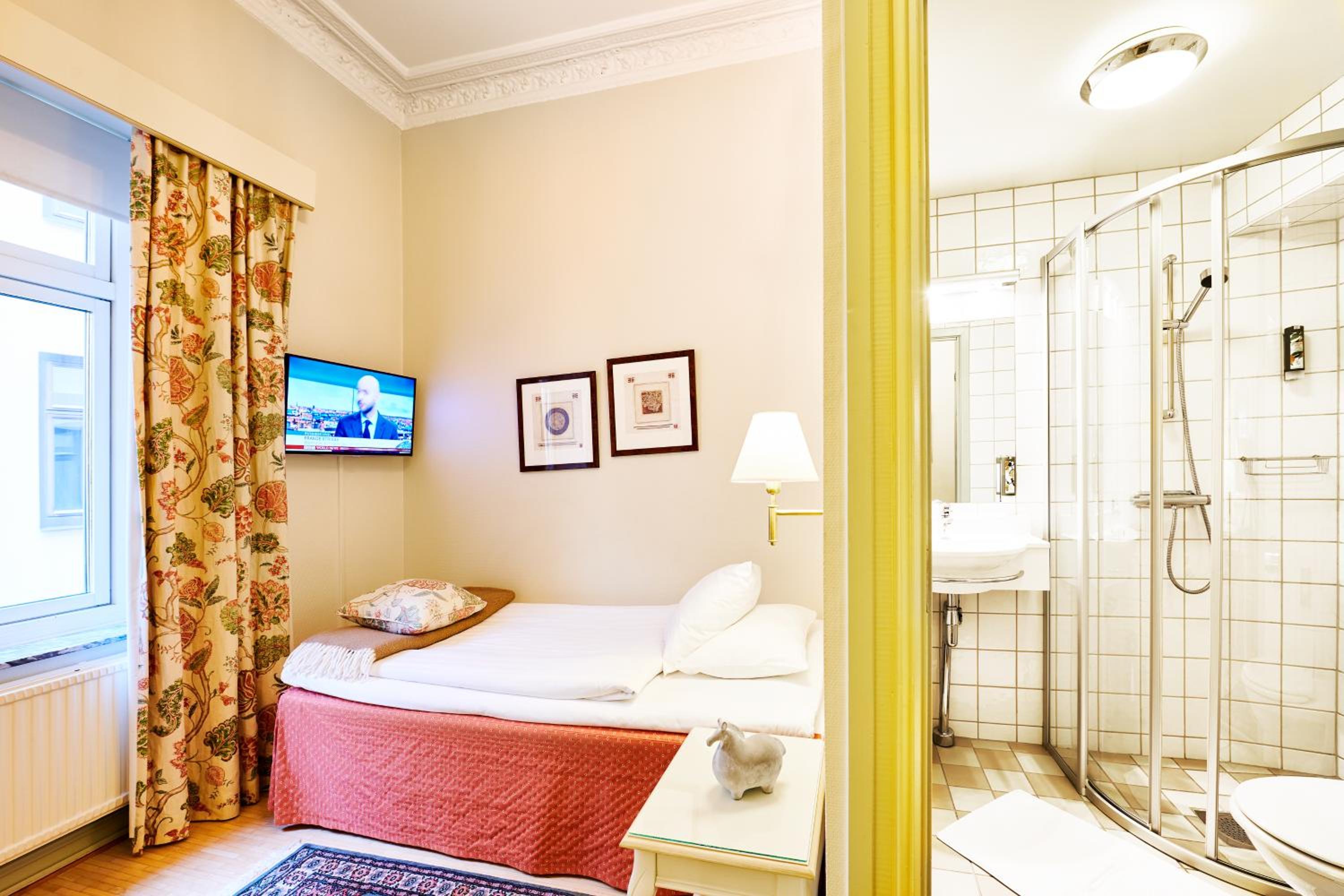 Single Room photo 1