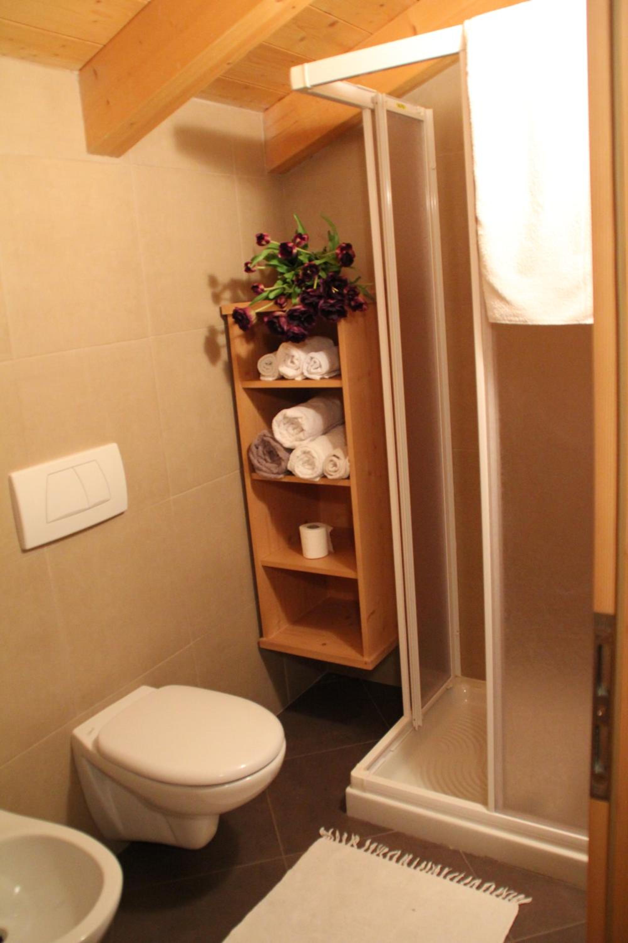 Apartment photo 3