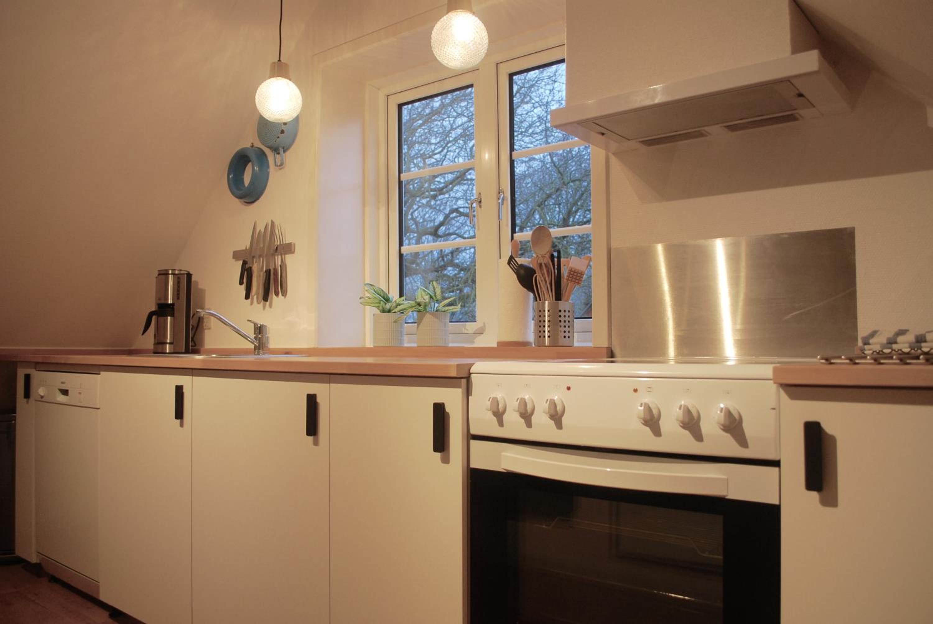 Three-Bedroom Apartment - Photo 3