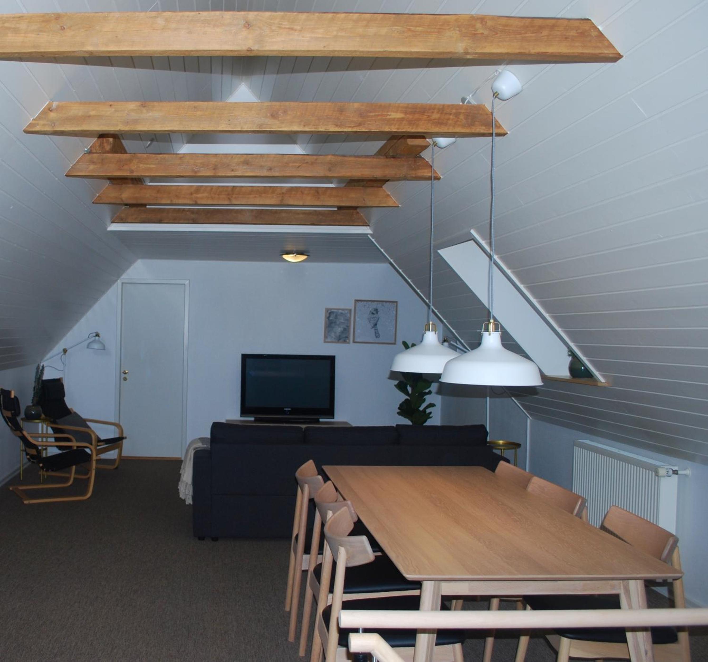 Three-Bedroom Apartment - Photo 14