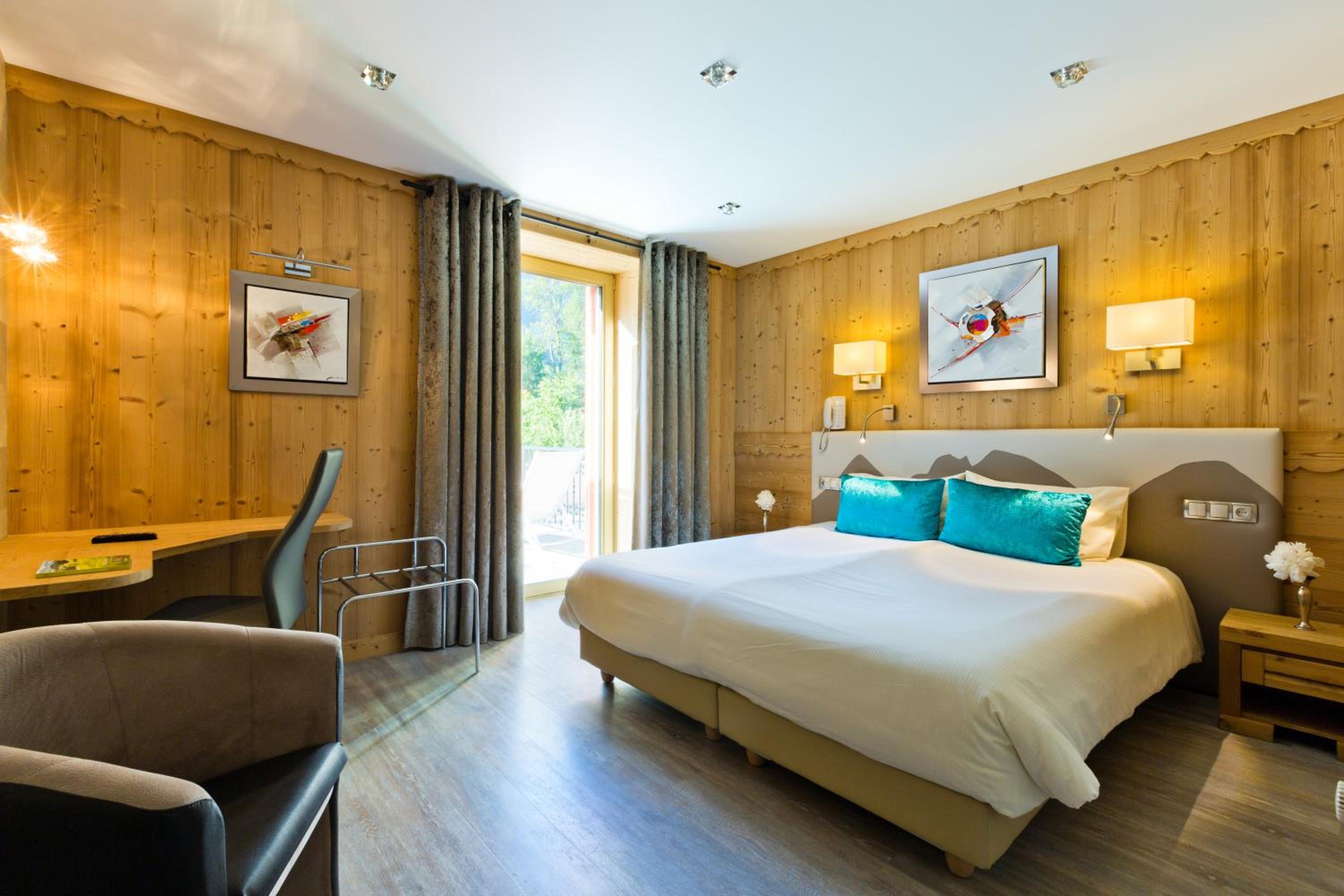Chambre Double ou Lits Jumeaux Supérieure Chambre Double ou Lits Jumeaux Supérieure