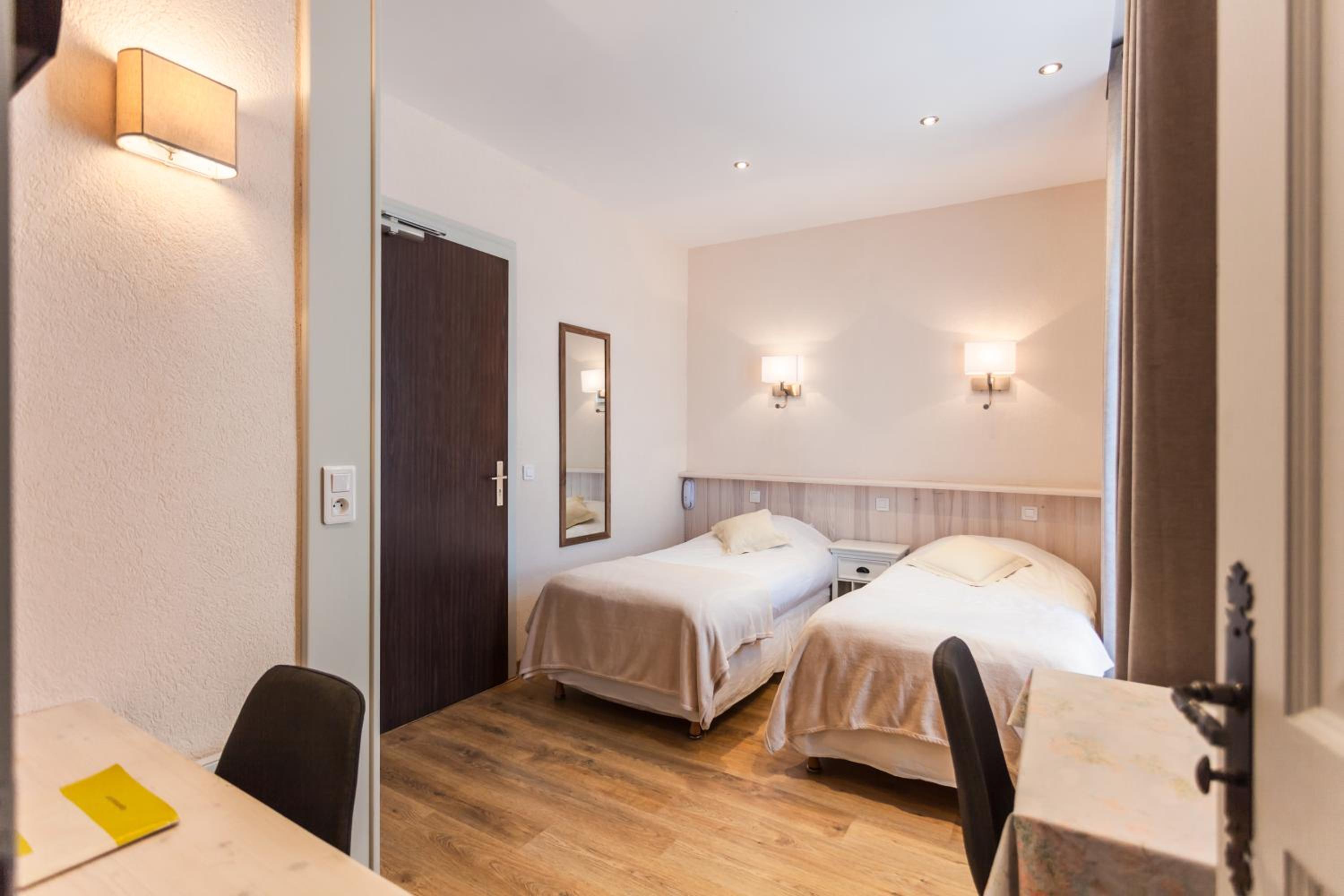 Twin Room photo 1