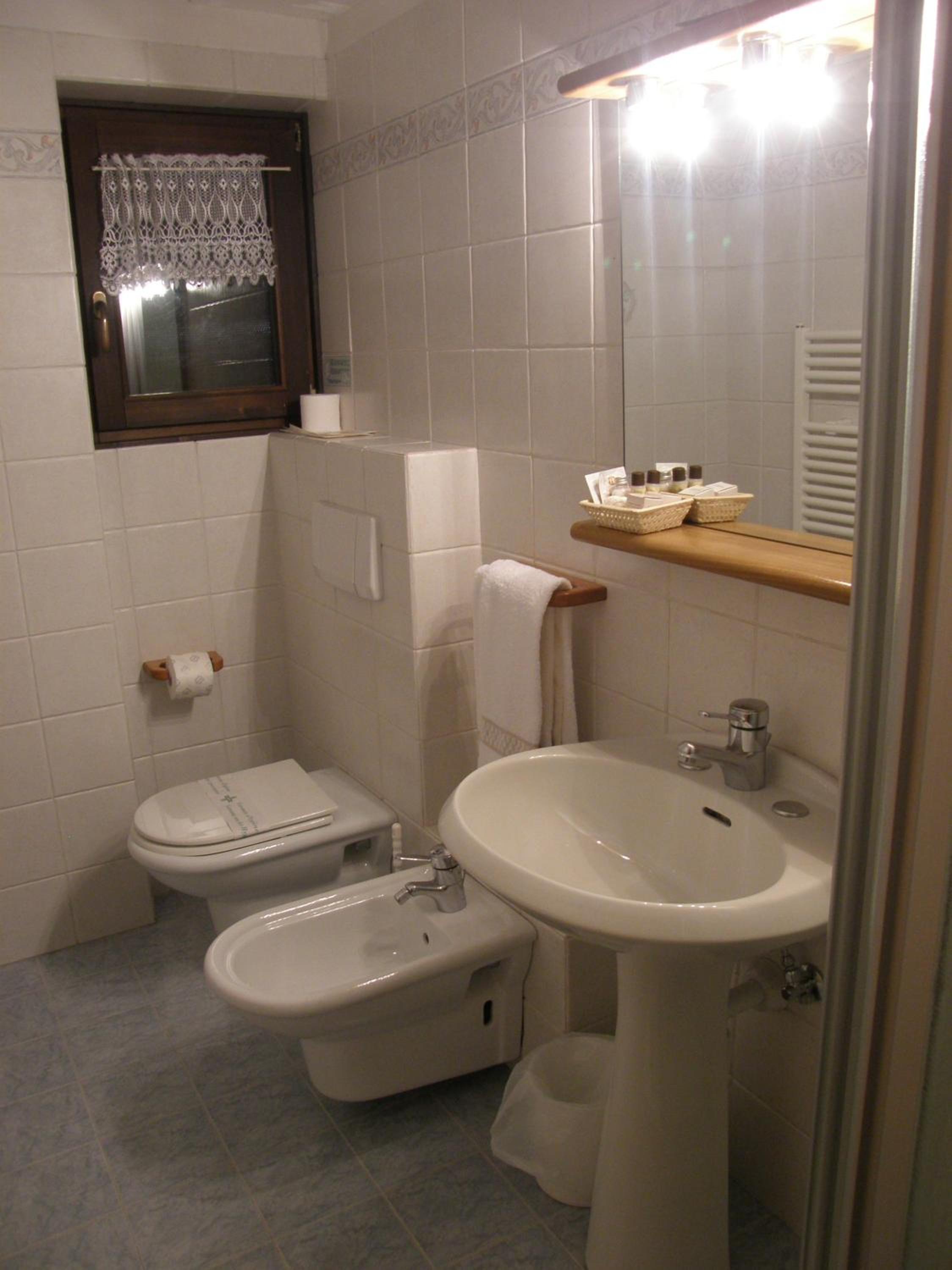 Superior Double or Twin Room photo 2