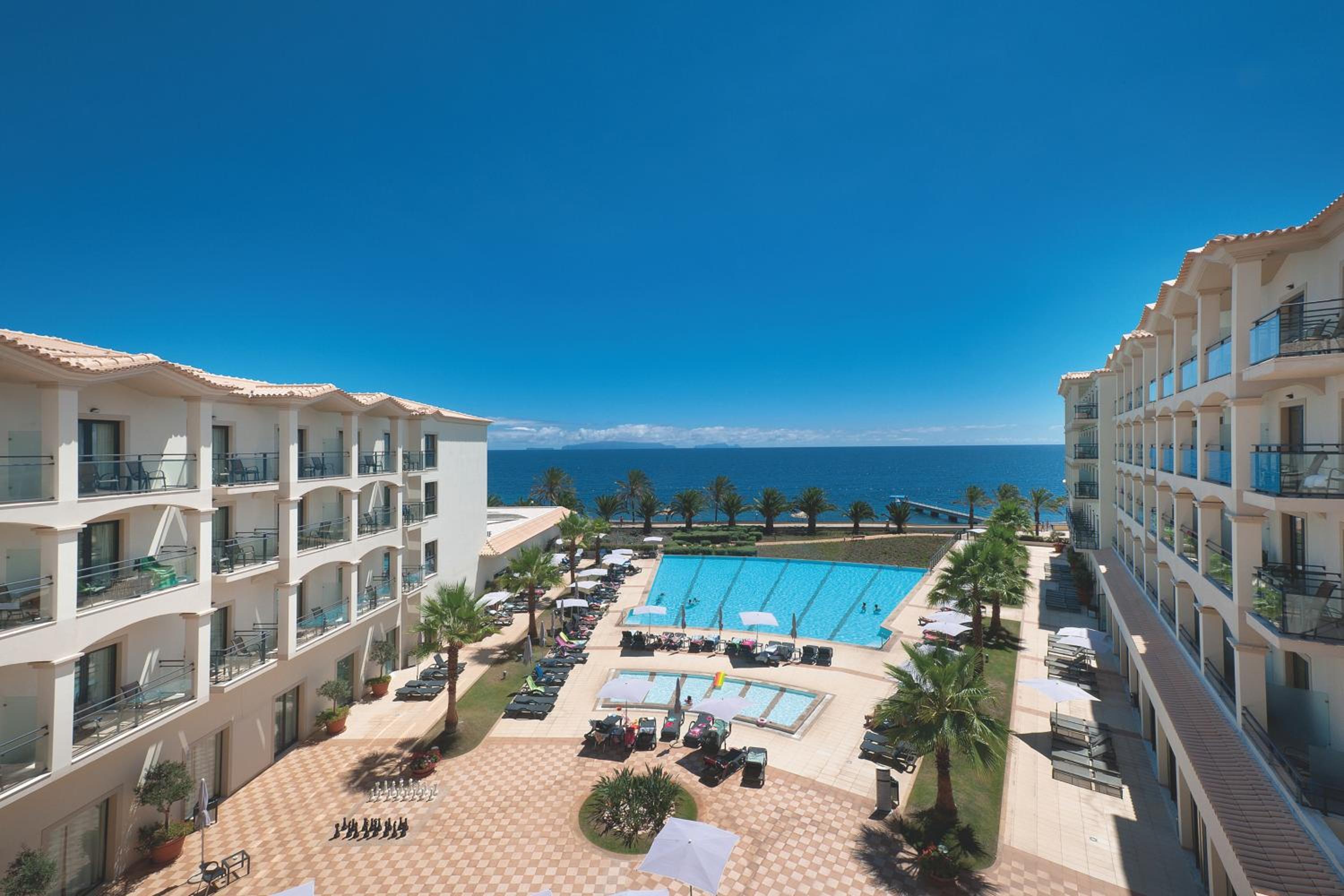 Twin Room with Sea View - Photo 5