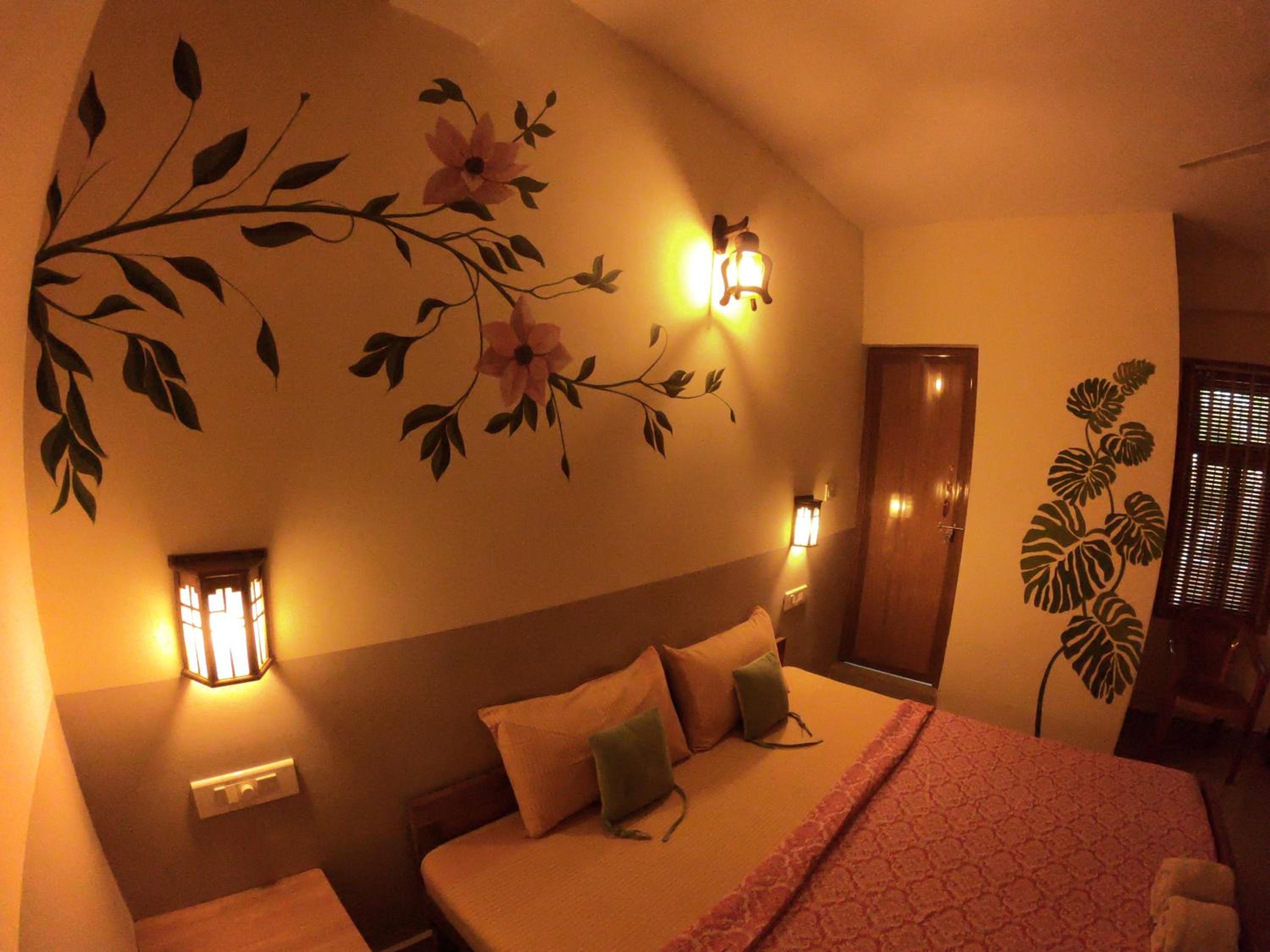 Double or Twin Room with Balcony photo 3