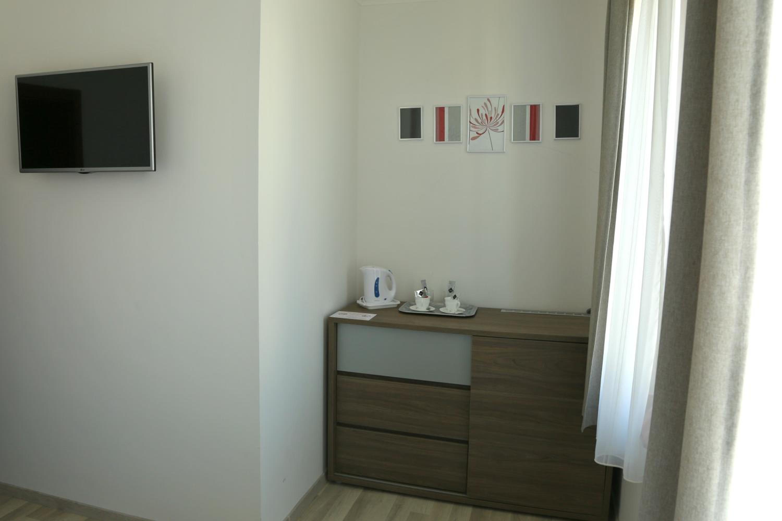 Standard Room photo 2
